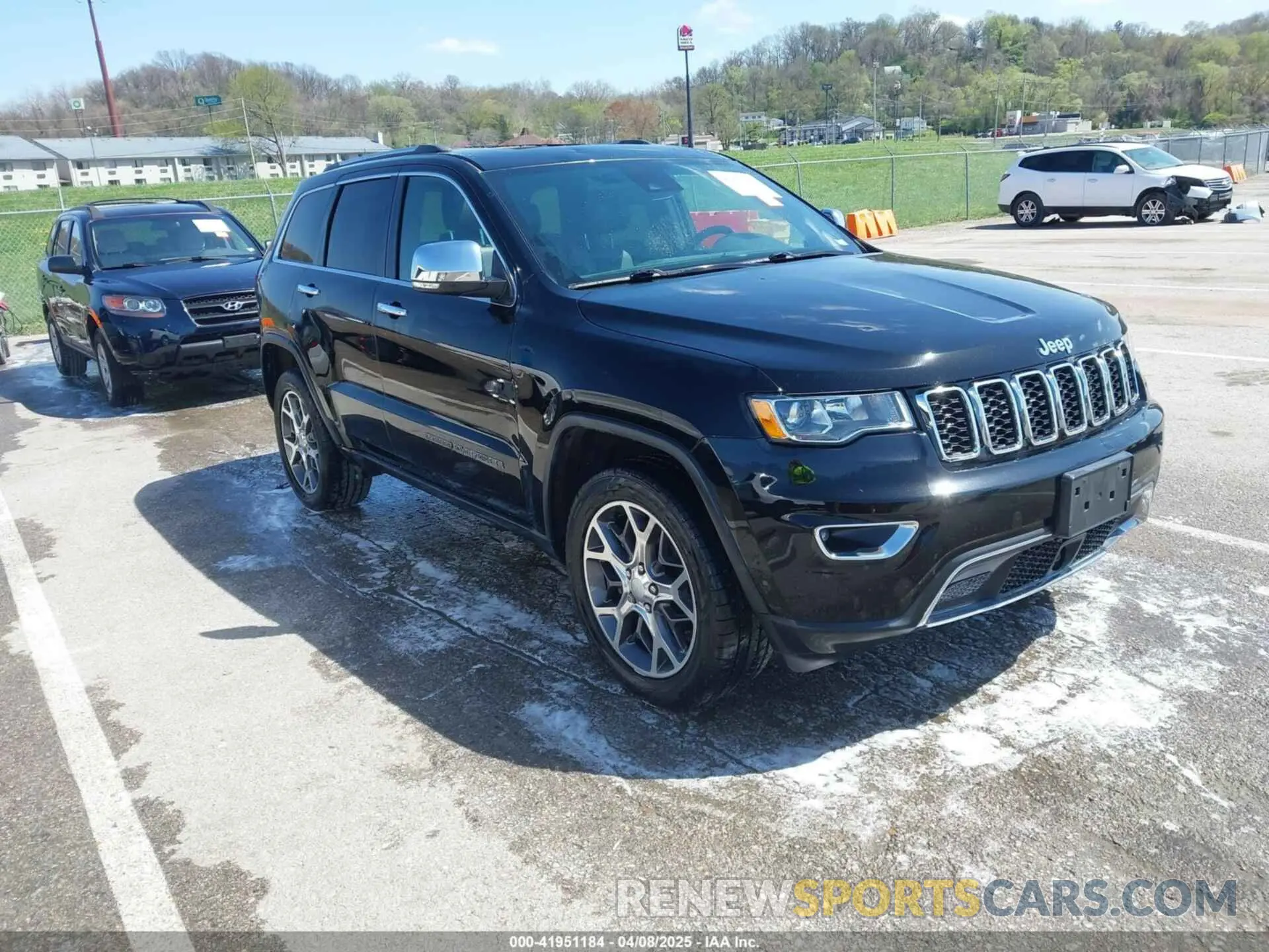 1 Photograph of a damaged car 1C4RJFBGXLC138441 JEEP GRAND CHEROKEE 2020