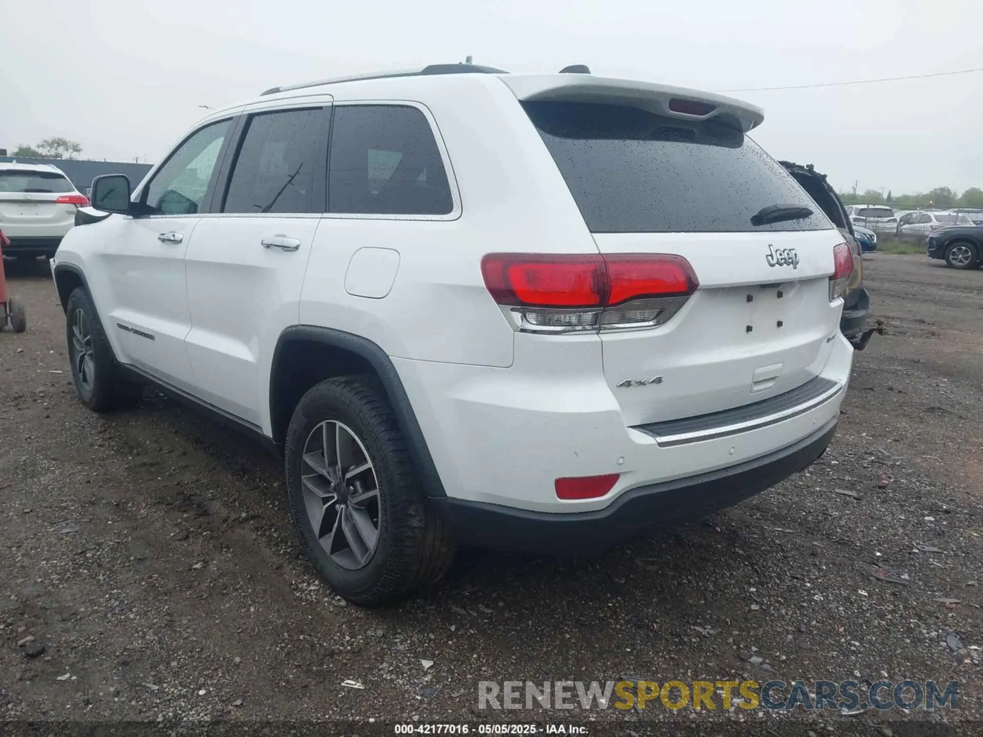3 Photograph of a damaged car 1C4RJFBGXLC344522 JEEP GRAND CHEROKEE 2020