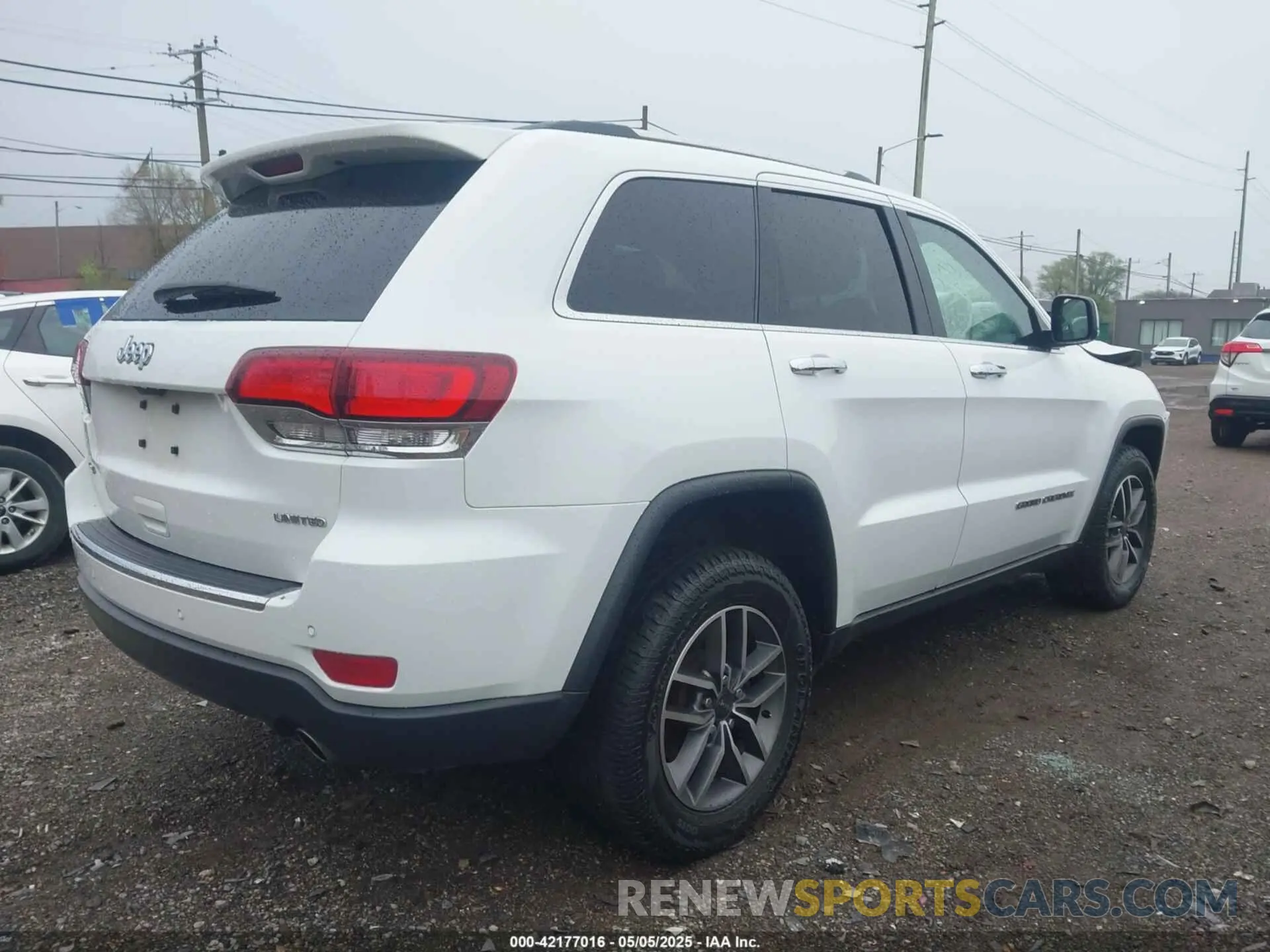 4 Photograph of a damaged car 1C4RJFBGXLC344522 JEEP GRAND CHEROKEE 2020