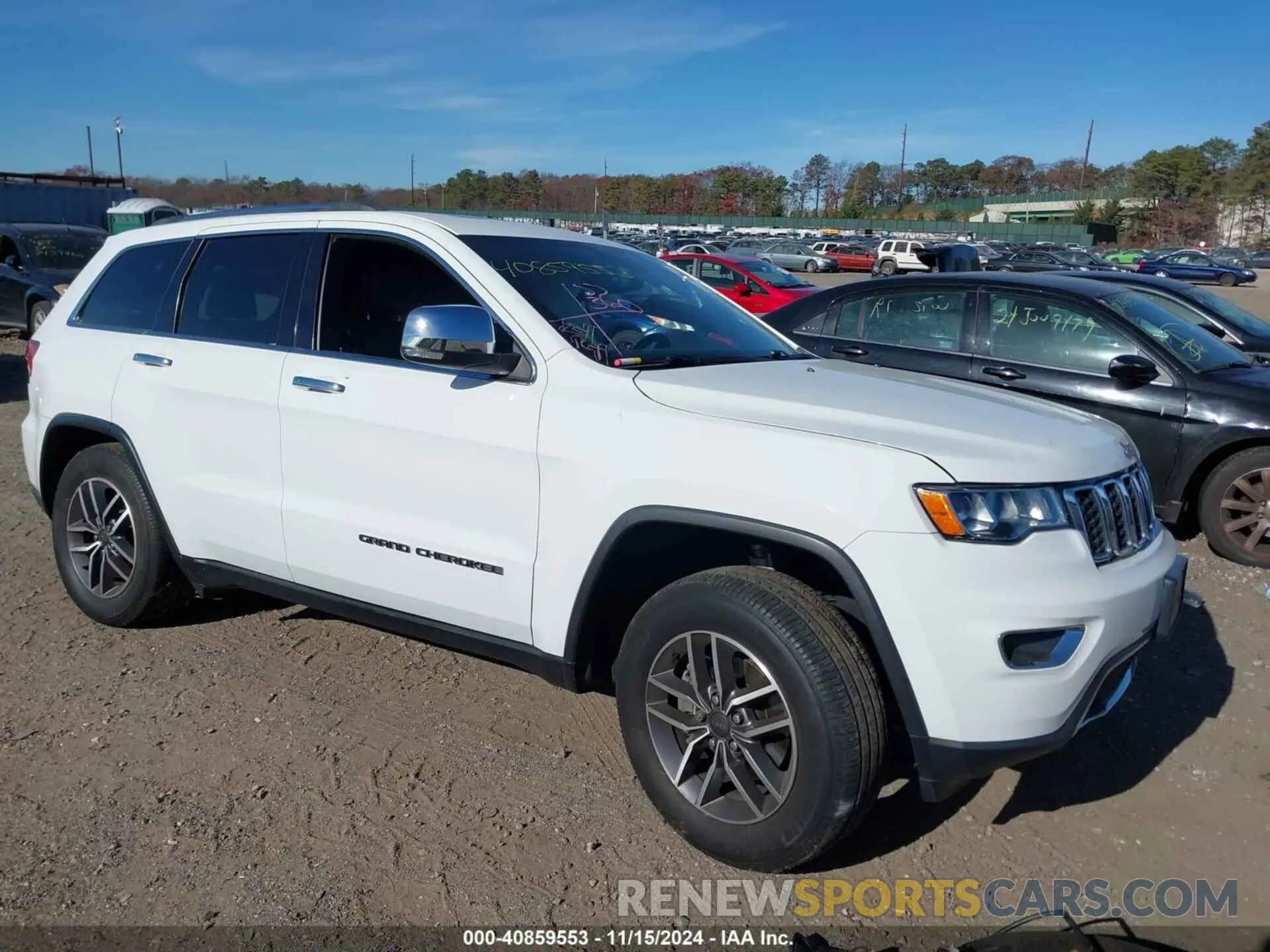 1 Photograph of a damaged car 1C4RJFBGXLC415542 JEEP GRAND CHEROKEE 2020