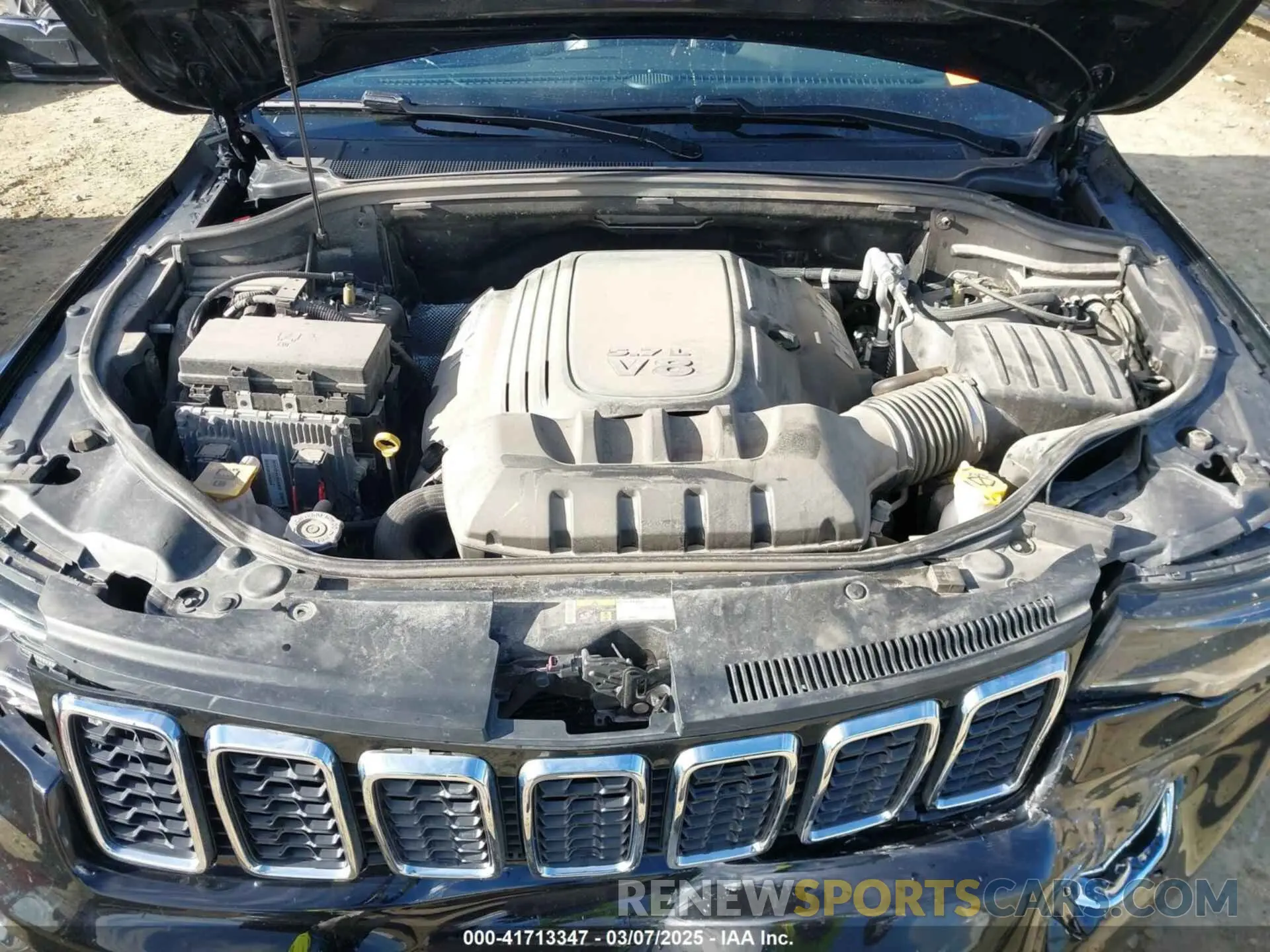 10 Photograph of a damaged car 1C4RJFBT1LC214285 JEEP GRAND CHEROKEE 2020