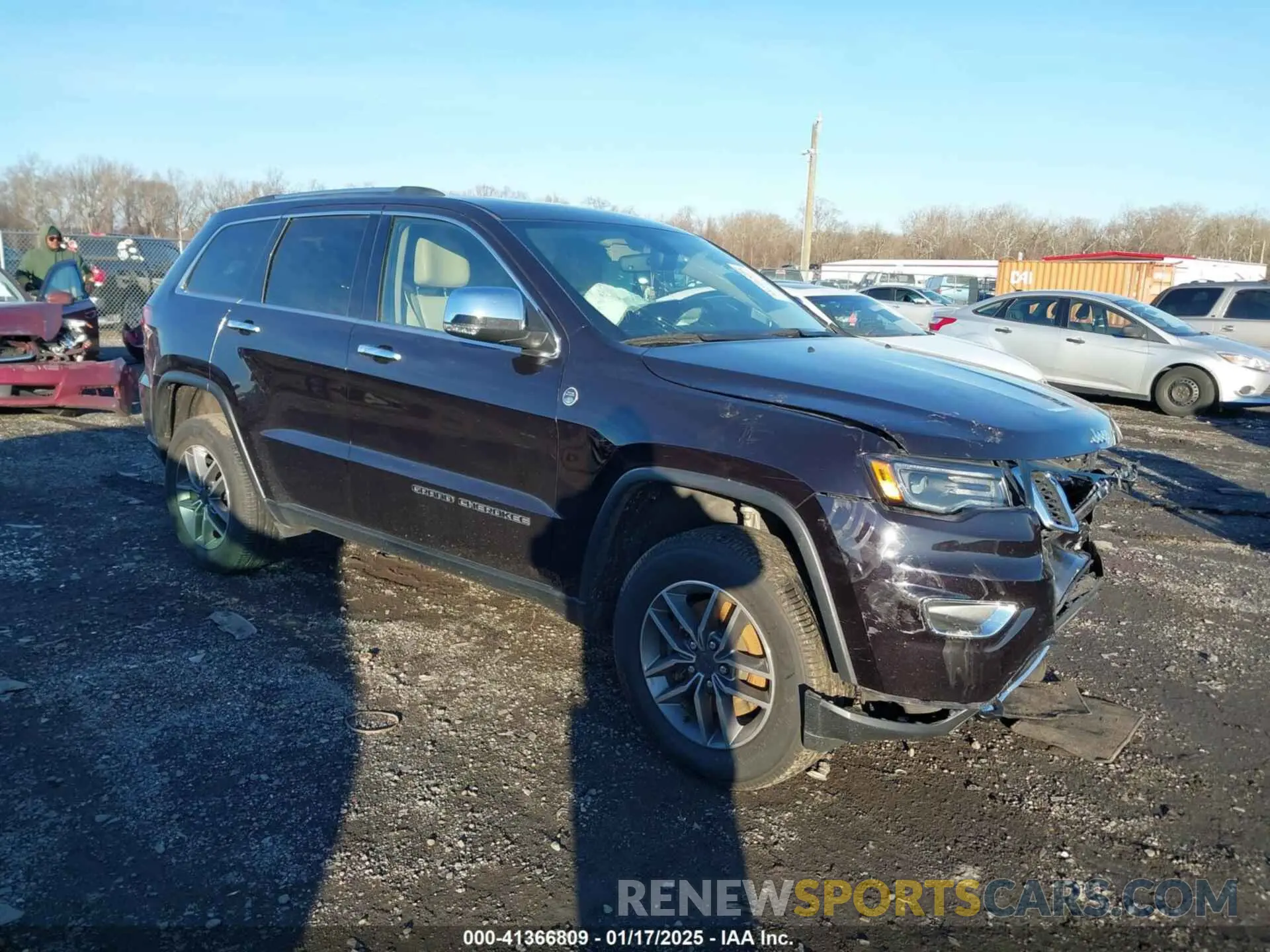 1 Photograph of a damaged car 1C4RJFBT5LC338639 JEEP GRAND CHEROKEE 2020