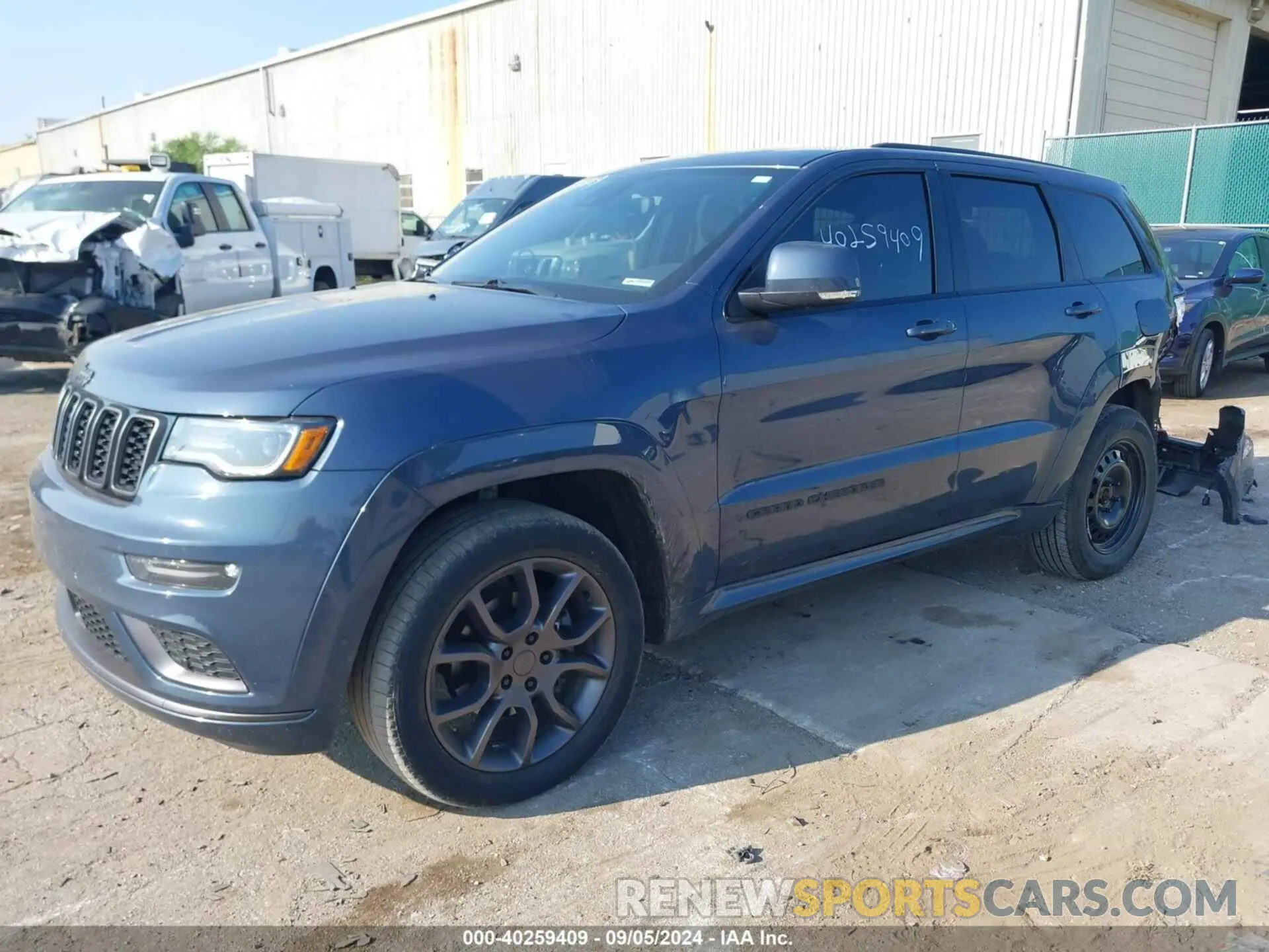 2 Photograph of a damaged car 1C4RJFCG7LC237863 JEEP GRAND CHEROKEE 2020