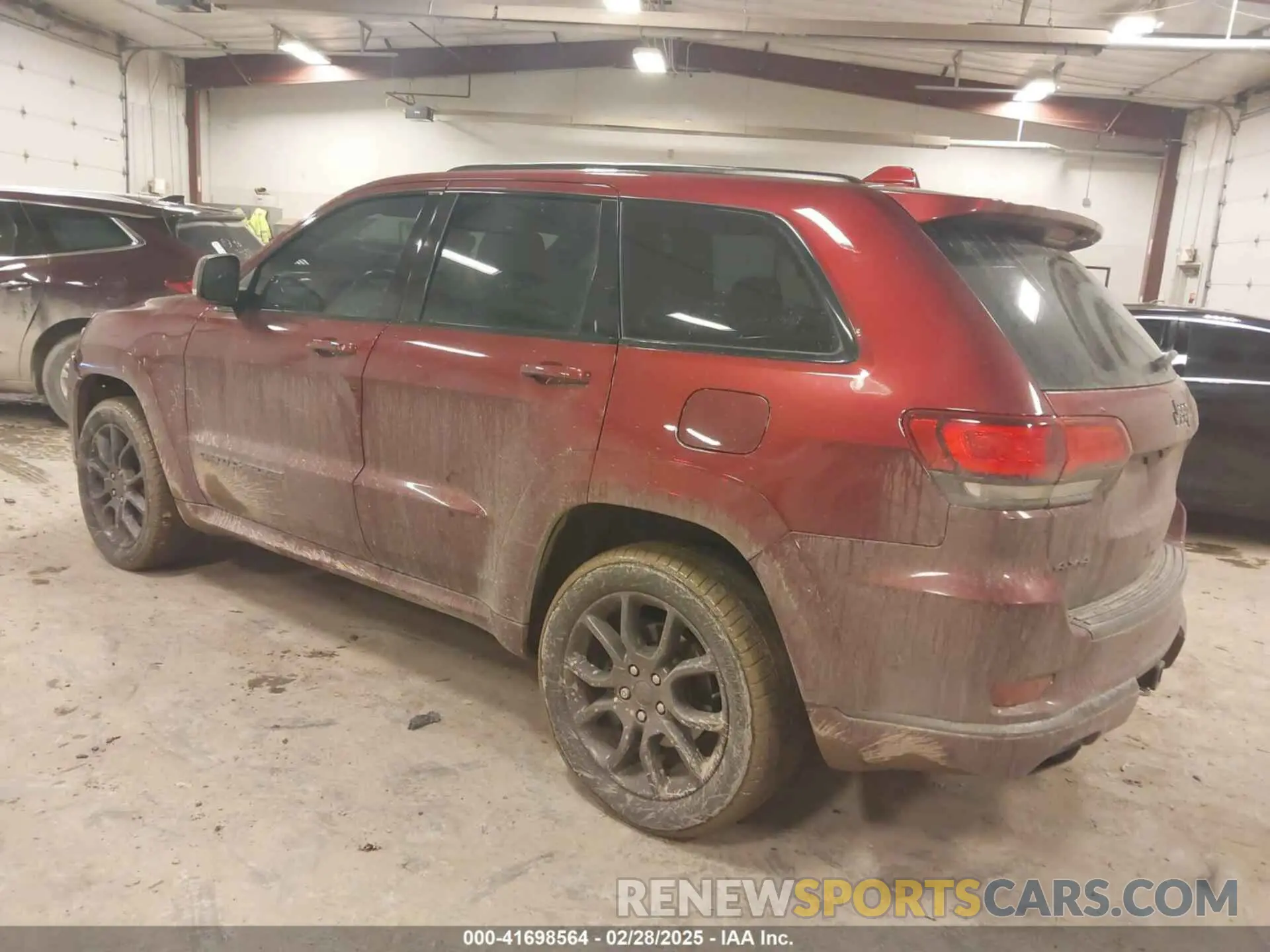 3 Photograph of a damaged car 1C4RJFCT3LC355213 JEEP GRAND CHEROKEE 2020