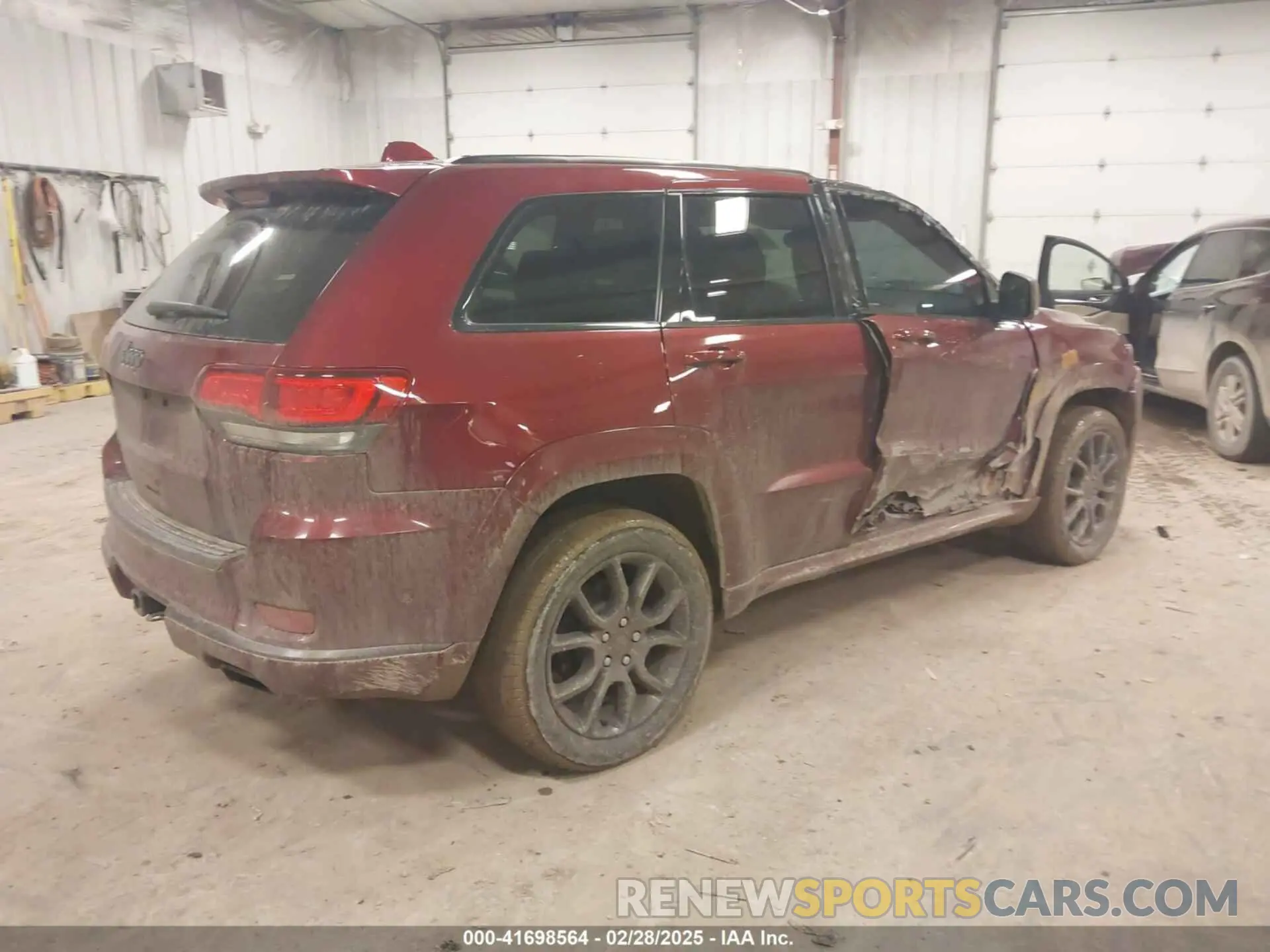 4 Photograph of a damaged car 1C4RJFCT3LC355213 JEEP GRAND CHEROKEE 2020
