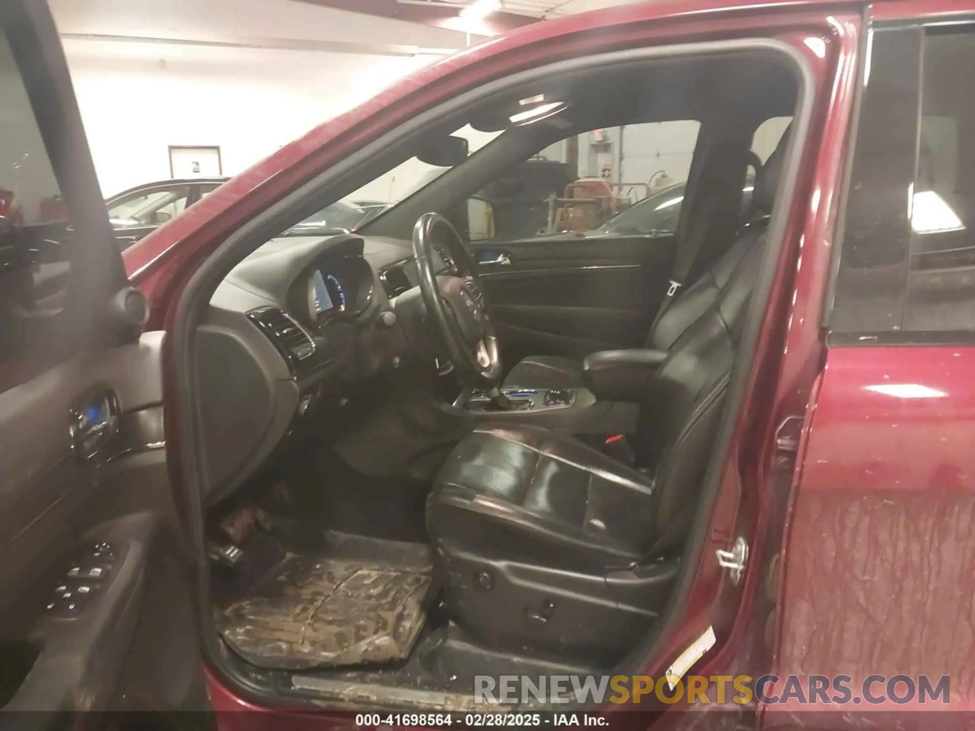 5 Photograph of a damaged car 1C4RJFCT3LC355213 JEEP GRAND CHEROKEE 2020