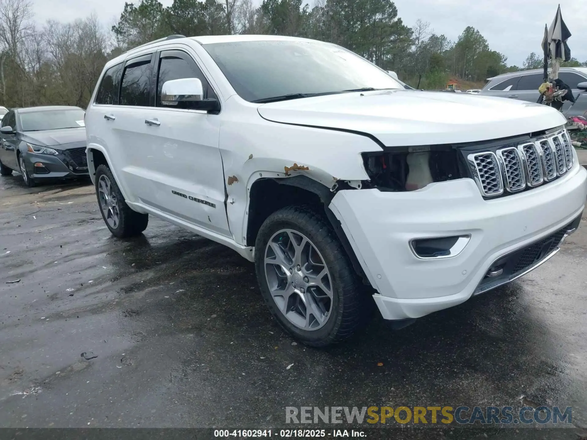 6 Photograph of a damaged car 1C4RJFCT4LC221357 JEEP GRAND CHEROKEE 2020
