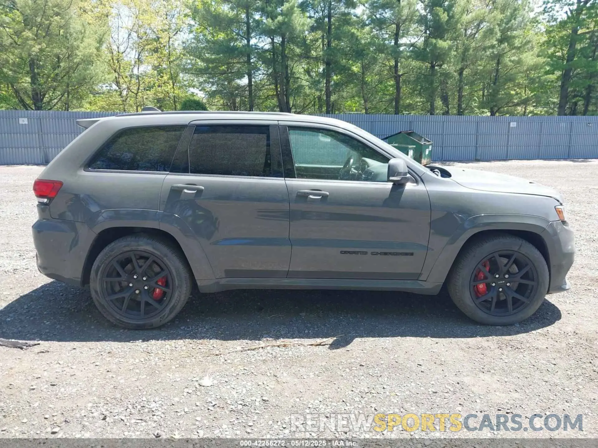 13 Photograph of a damaged car 1C4RJFDJ3LC303268 JEEP GRAND CHEROKEE 2020