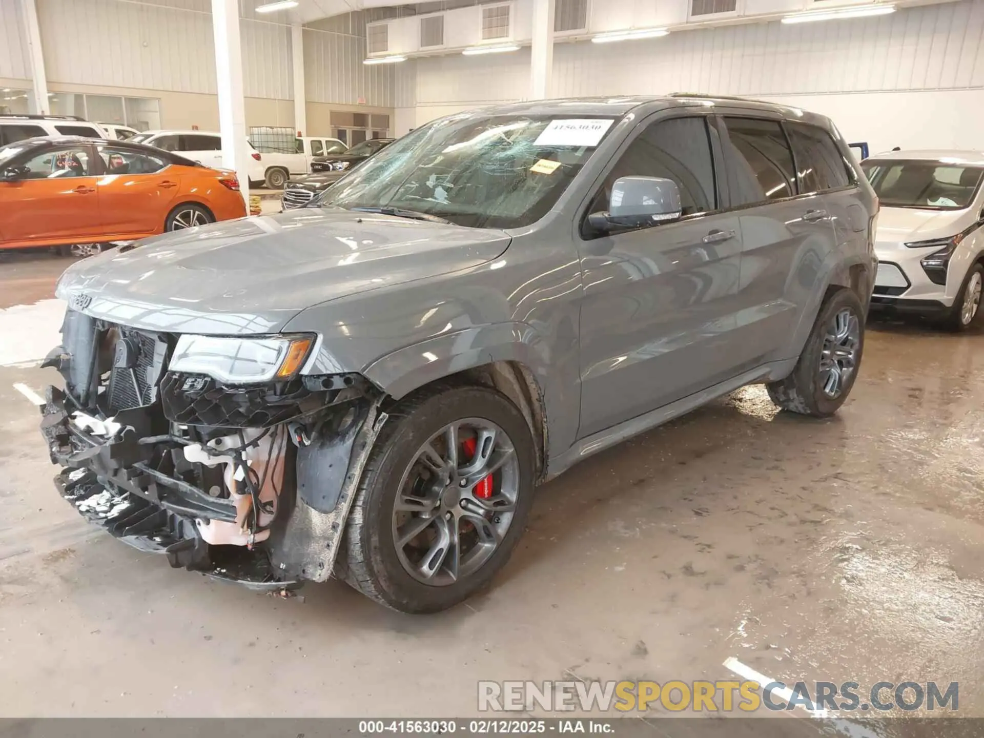 2 Photograph of a damaged car 1C4RJFDJ5LC430863 JEEP GRAND CHEROKEE 2020