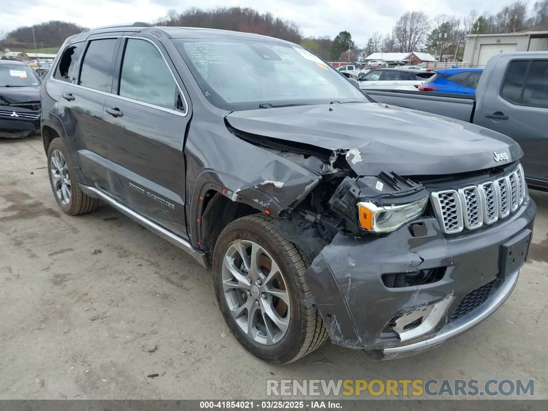 1 Photograph of a damaged car 1C4RJFJT2LC408499 JEEP GRAND CHEROKEE 2020