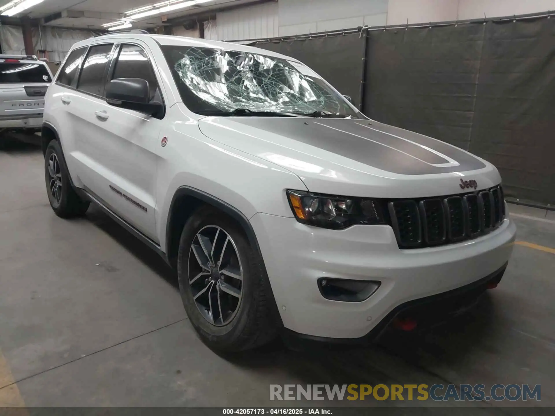 1 Photograph of a damaged car 1C4RJFLT0LC109879 JEEP GRAND CHEROKEE 2020