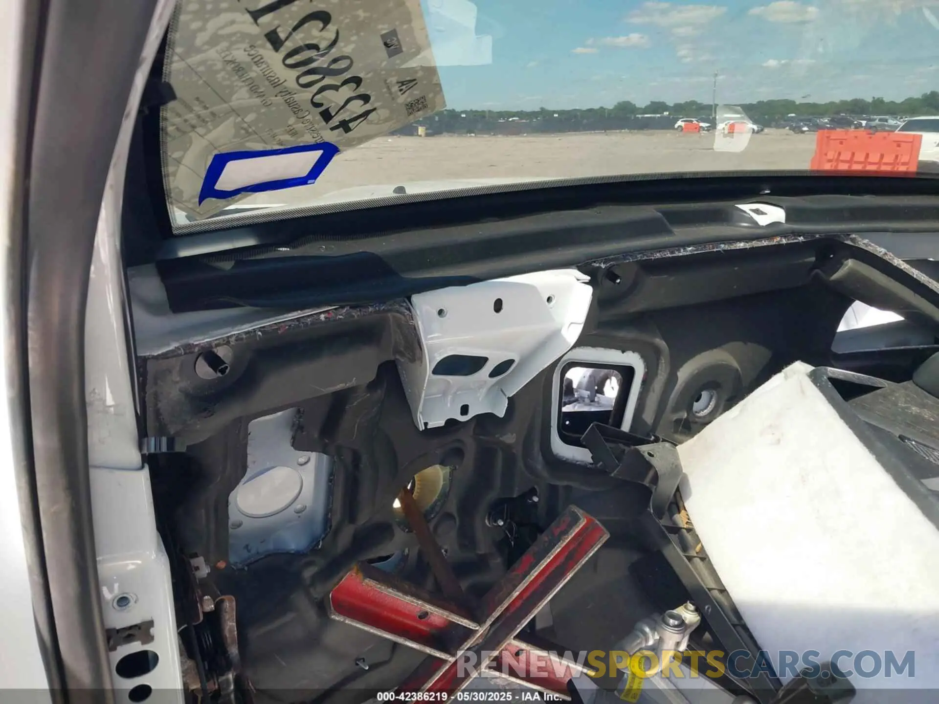 14 Photograph of a damaged car 1C4RJFN96LC141513 JEEP GRAND CHEROKEE 2020