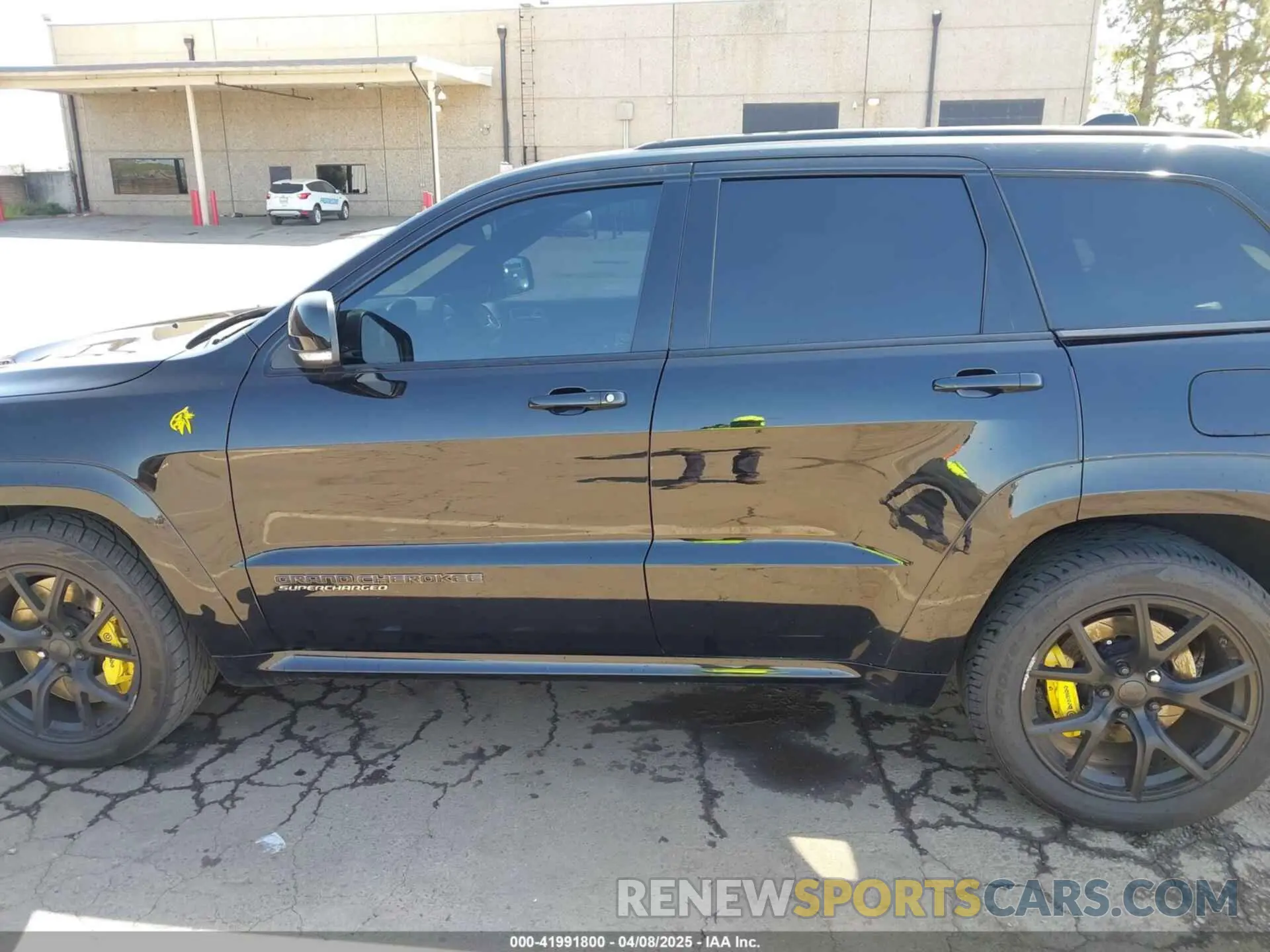 14 Photograph of a damaged car 1C4RJFN96LC336561 JEEP GRAND CHEROKEE 2020