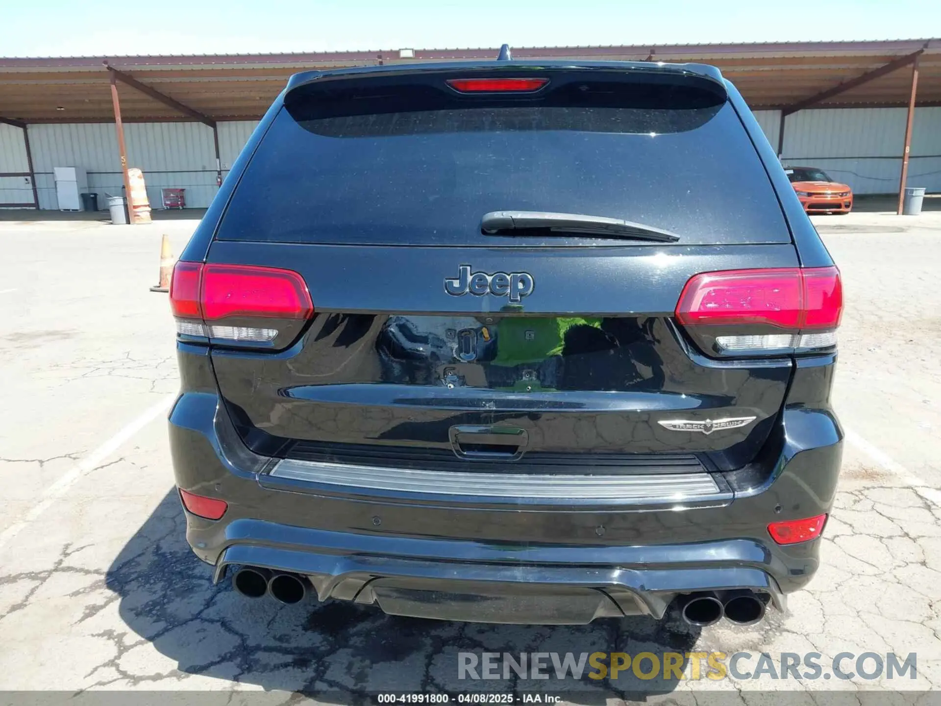 16 Photograph of a damaged car 1C4RJFN96LC336561 JEEP GRAND CHEROKEE 2020