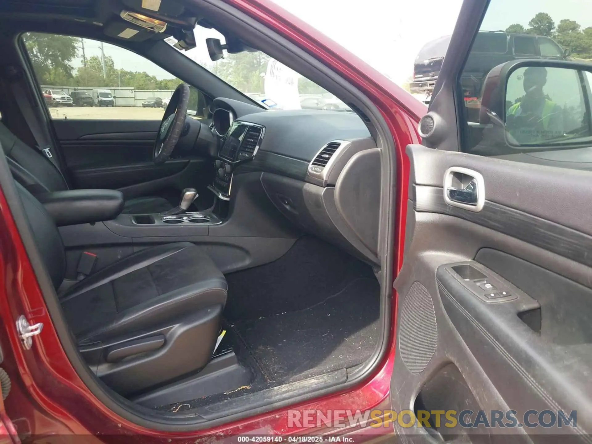 5 Photograph of a damaged car 1C4RJEAG0MC539722 JEEP GRAND CHEROKEE 2021