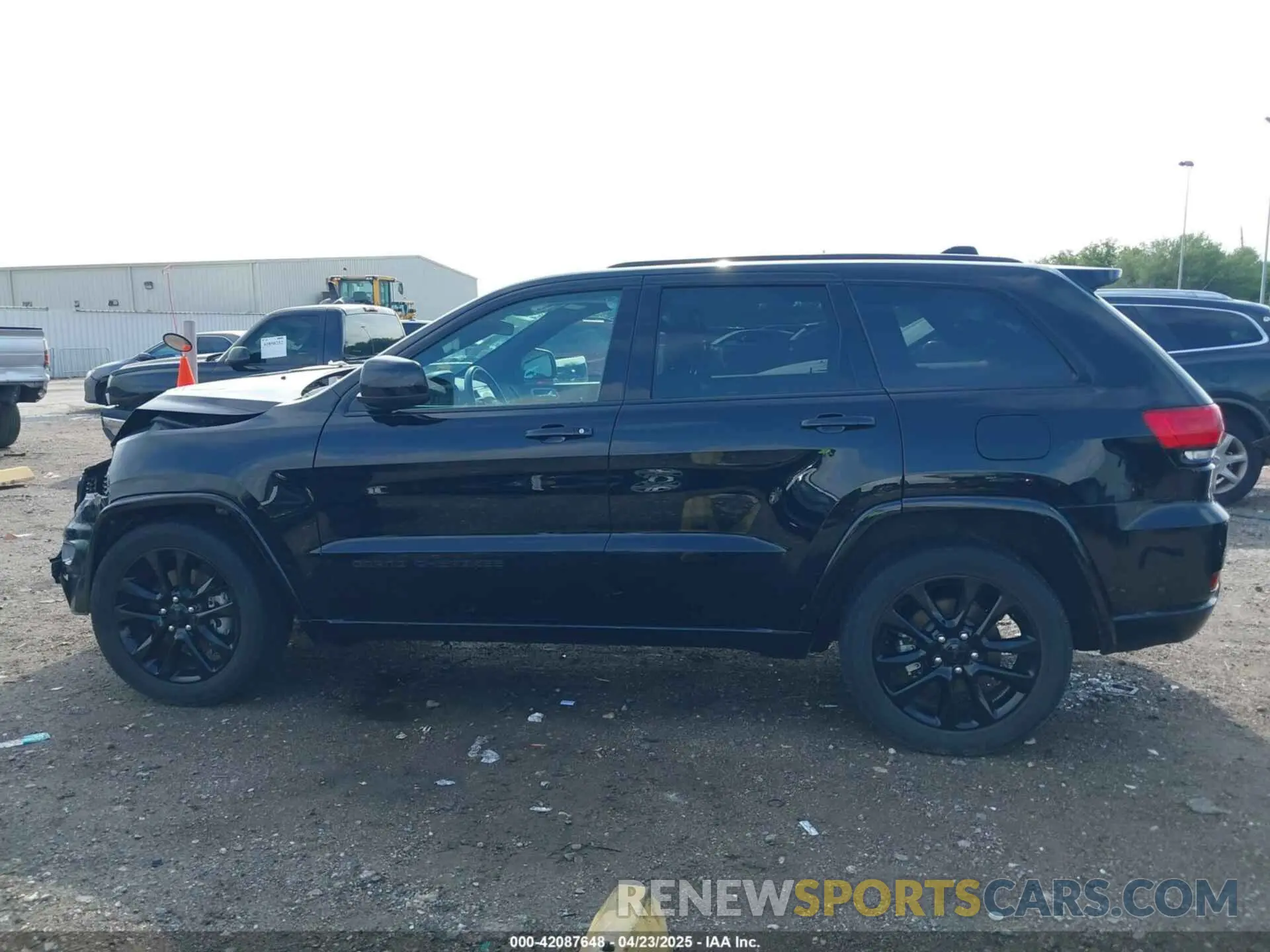 15 Photograph of a damaged car 1C4RJEAG0MC571375 JEEP GRAND CHEROKEE 2021