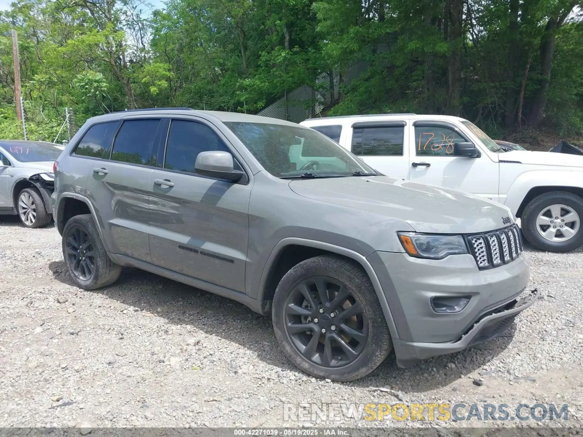 1 Photograph of a damaged car 1C4RJEAG0MC658371 JEEP GRAND CHEROKEE 2021