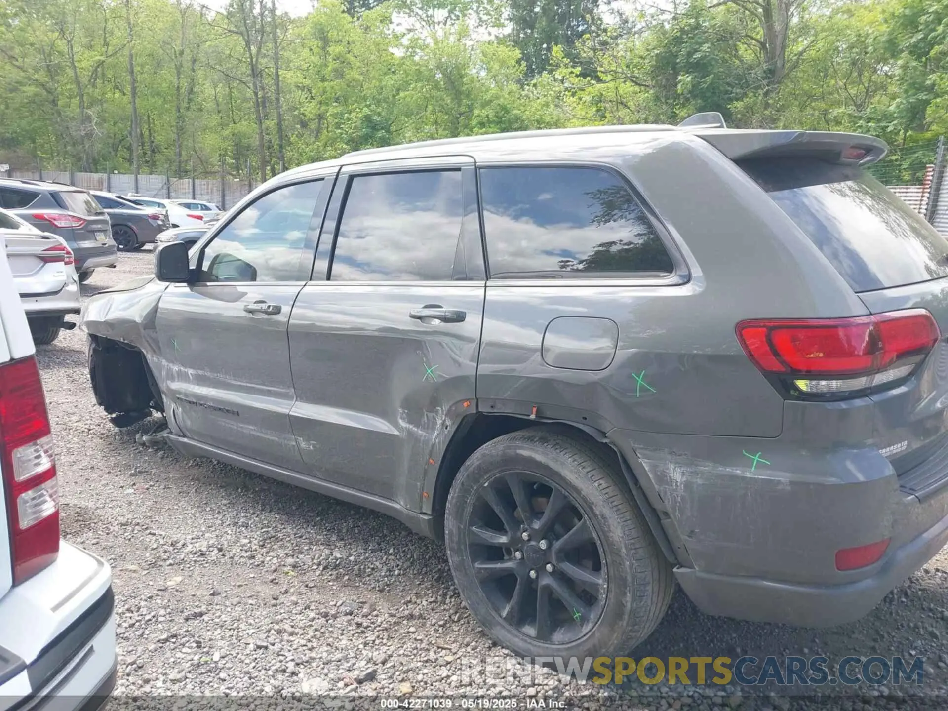 15 Photograph of a damaged car 1C4RJEAG0MC658371 JEEP GRAND CHEROKEE 2021