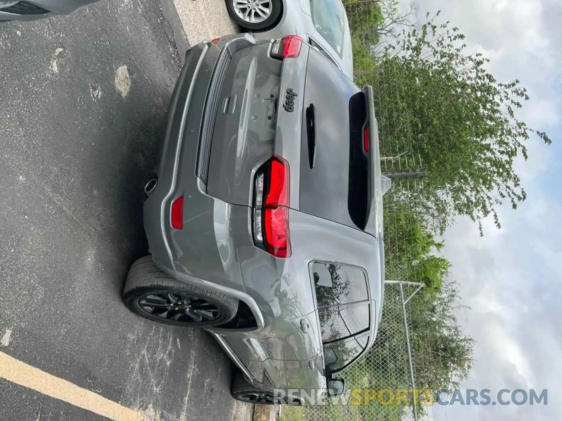 10 Photograph of a damaged car 1C4RJEAG1MC813249 JEEP GRAND CHEROKEE 2021
