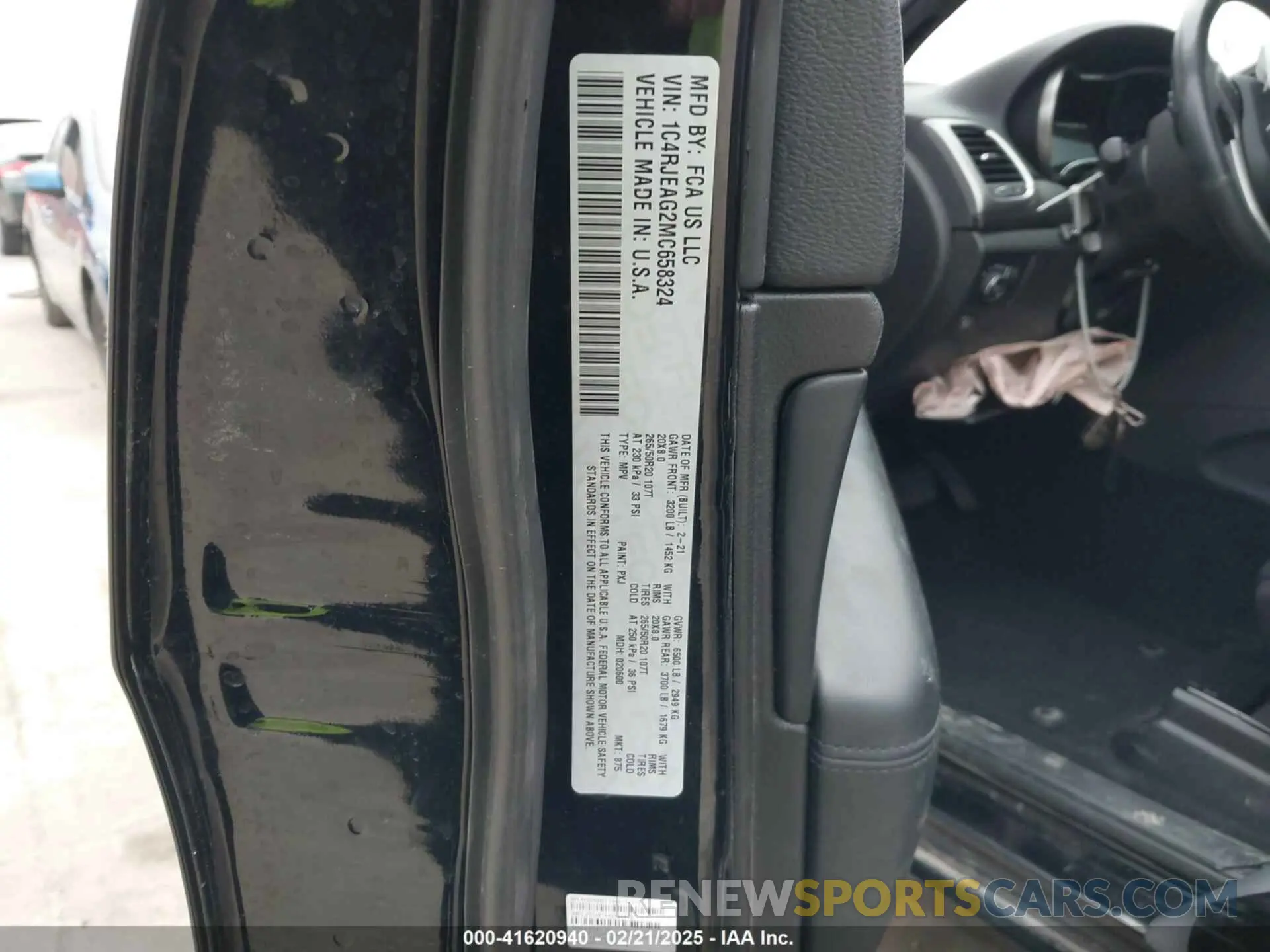 9 Photograph of a damaged car 1C4RJEAG2MC658324 JEEP GRAND CHEROKEE 2021