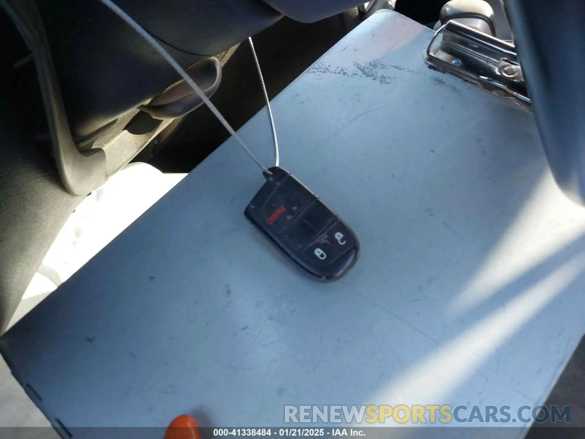 11 Photograph of a damaged car 1C4RJEAG2MC719395 JEEP GRAND CHEROKEE 2021