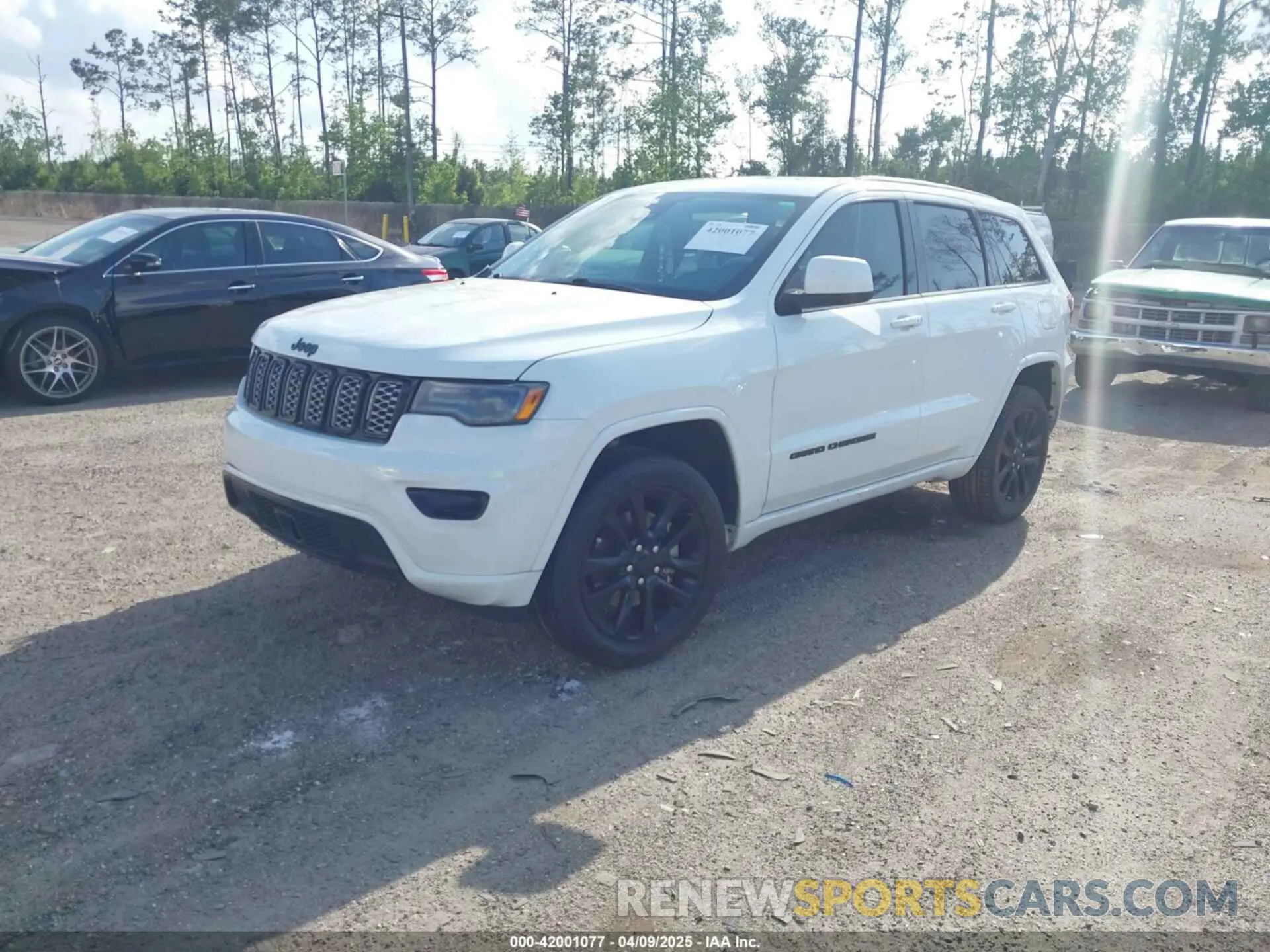 2 Photograph of a damaged car 1C4RJEAG3MC570317 JEEP GRAND CHEROKEE 2021