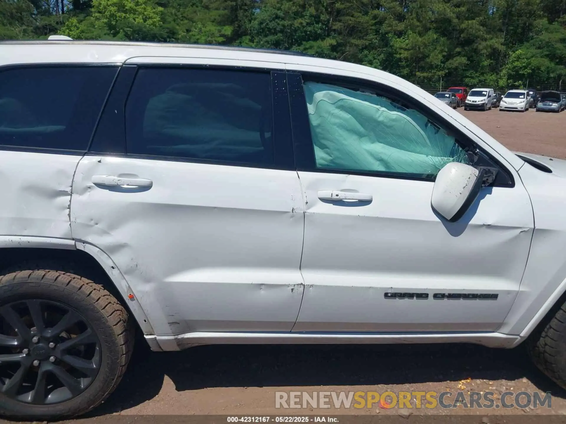 6 Photograph of a damaged car 1C4RJEAG3MC624344 JEEP GRAND CHEROKEE 2021