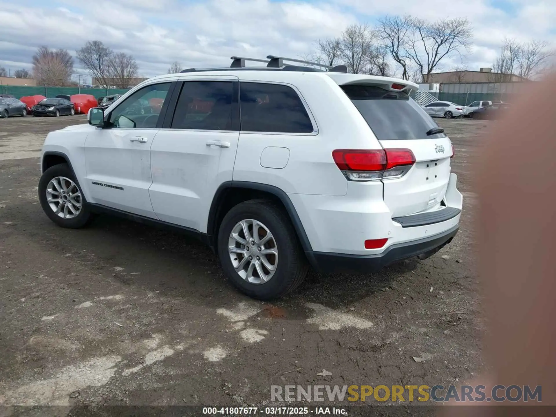 3 Photograph of a damaged car 1C4RJEAG3MC712147 JEEP GRAND CHEROKEE 2021