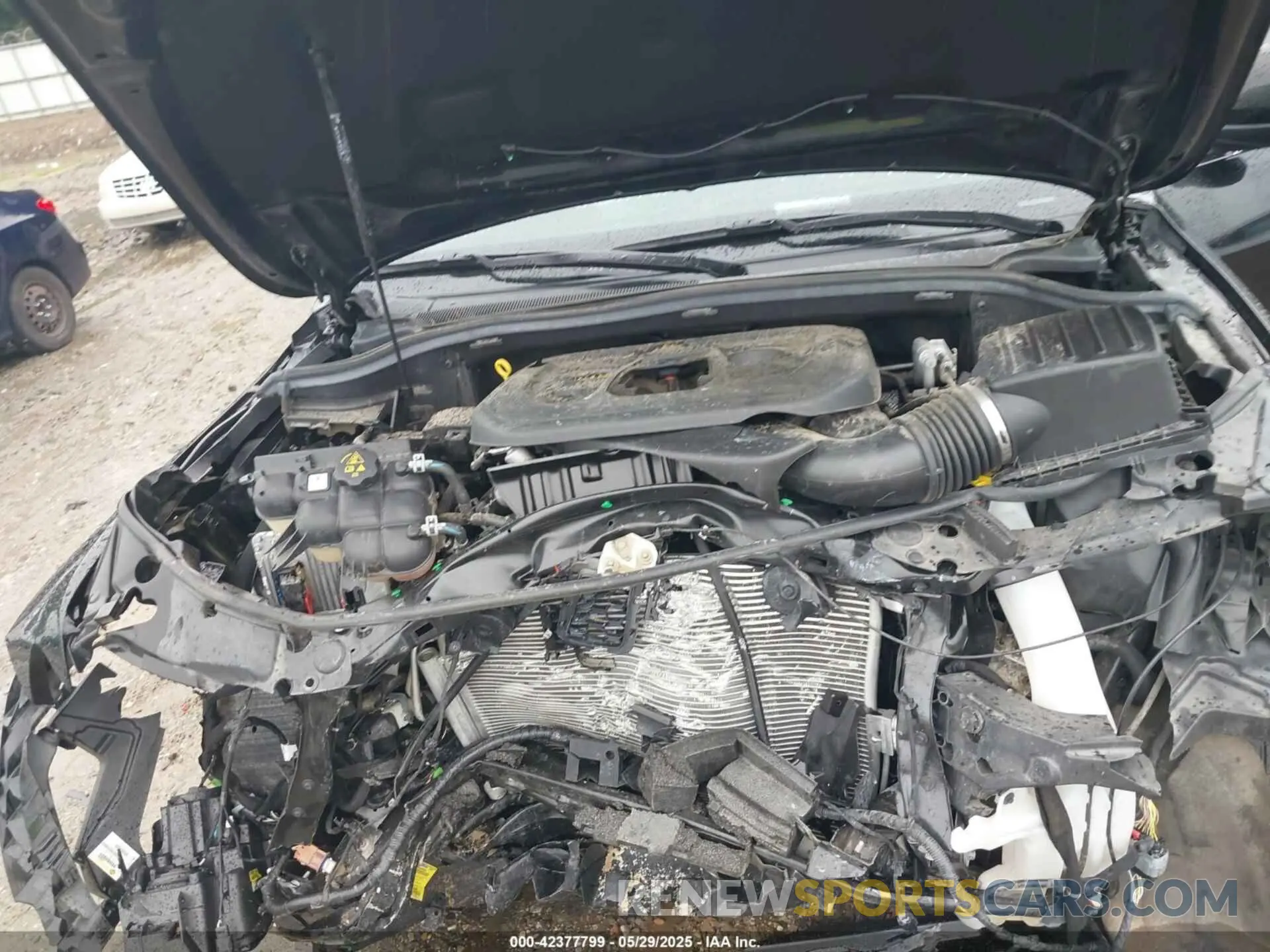 10 Photograph of a damaged car 1C4RJEAG7MC658187 JEEP GRAND CHEROKEE 2021