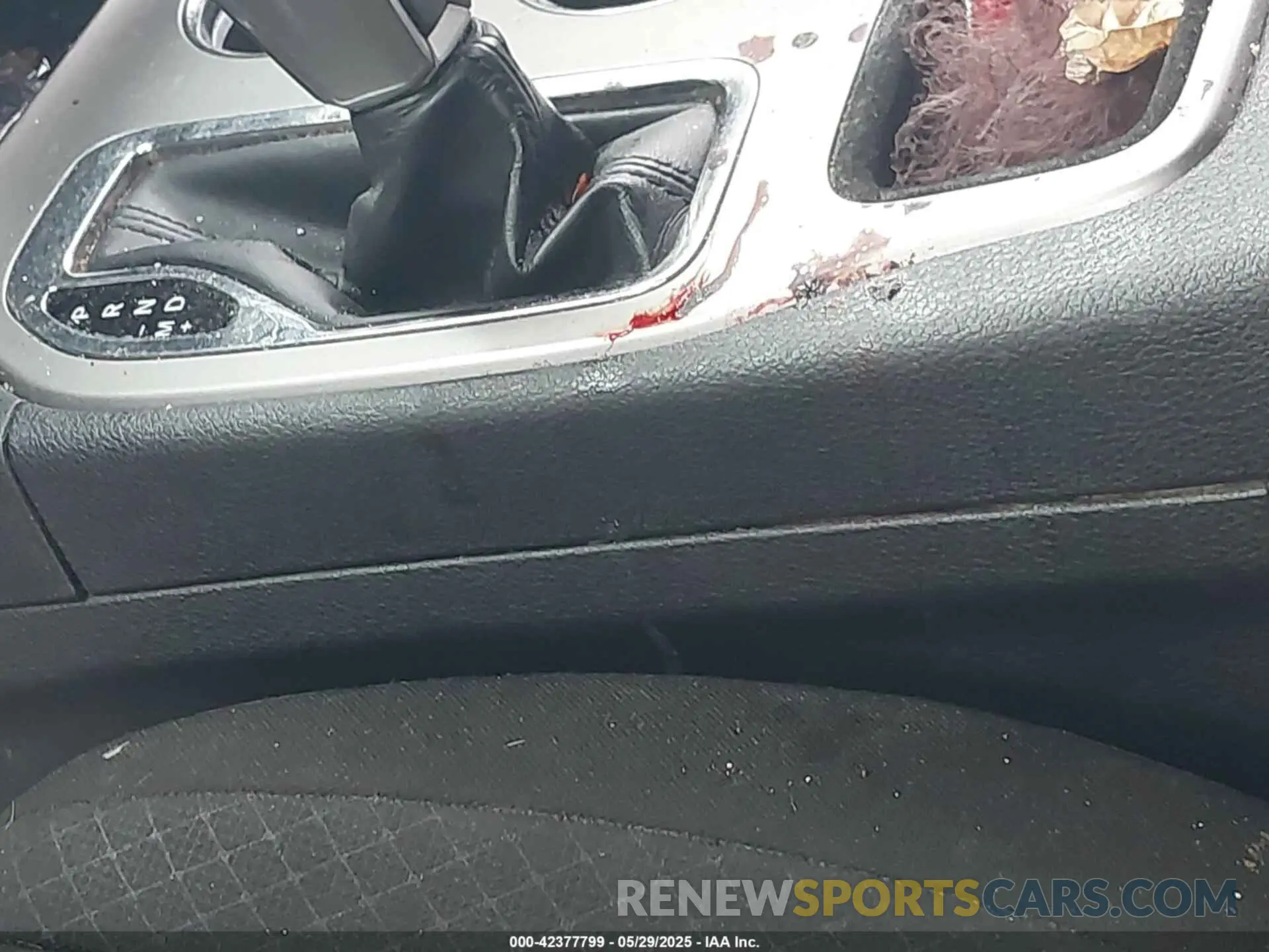 18 Photograph of a damaged car 1C4RJEAG7MC658187 JEEP GRAND CHEROKEE 2021