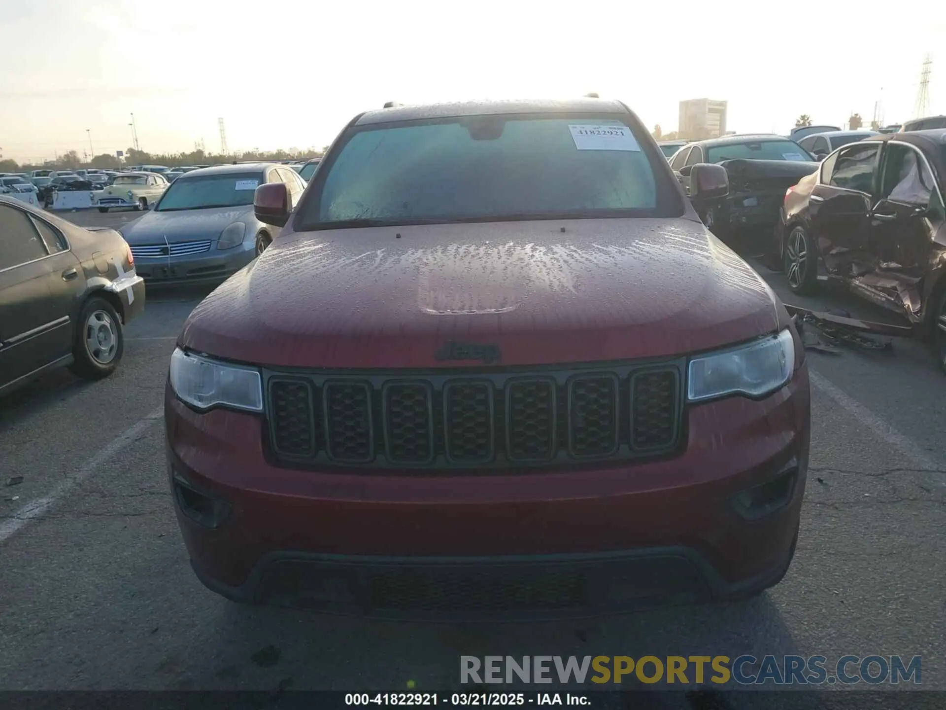 11 Photograph of a damaged car 1C4RJEAG7MC712703 JEEP GRAND CHEROKEE 2021