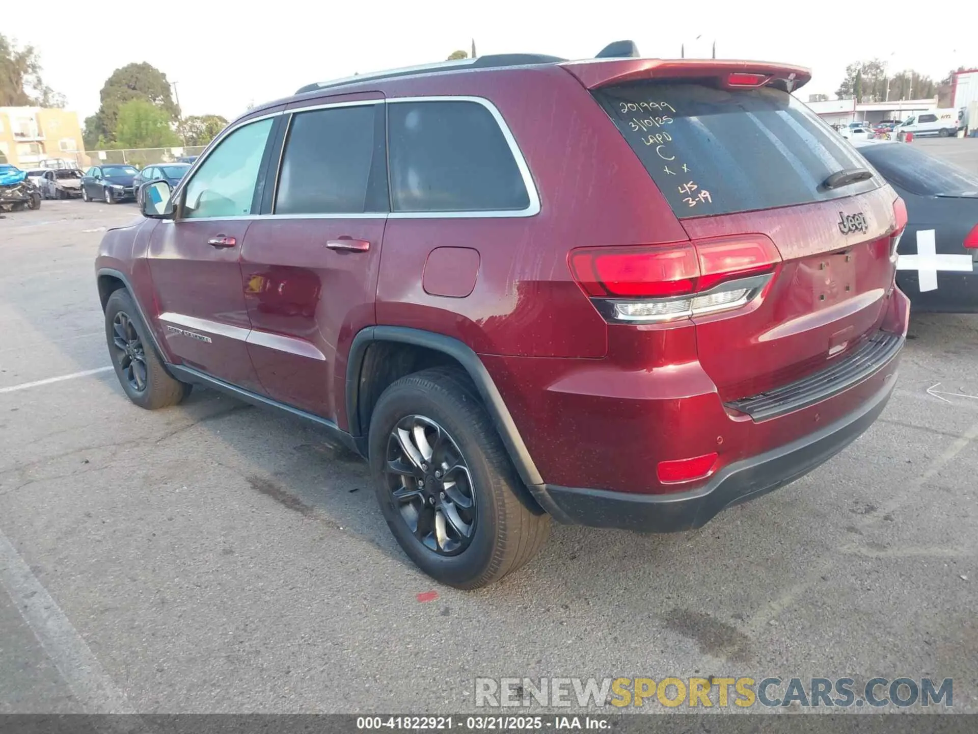3 Photograph of a damaged car 1C4RJEAG7MC712703 JEEP GRAND CHEROKEE 2021