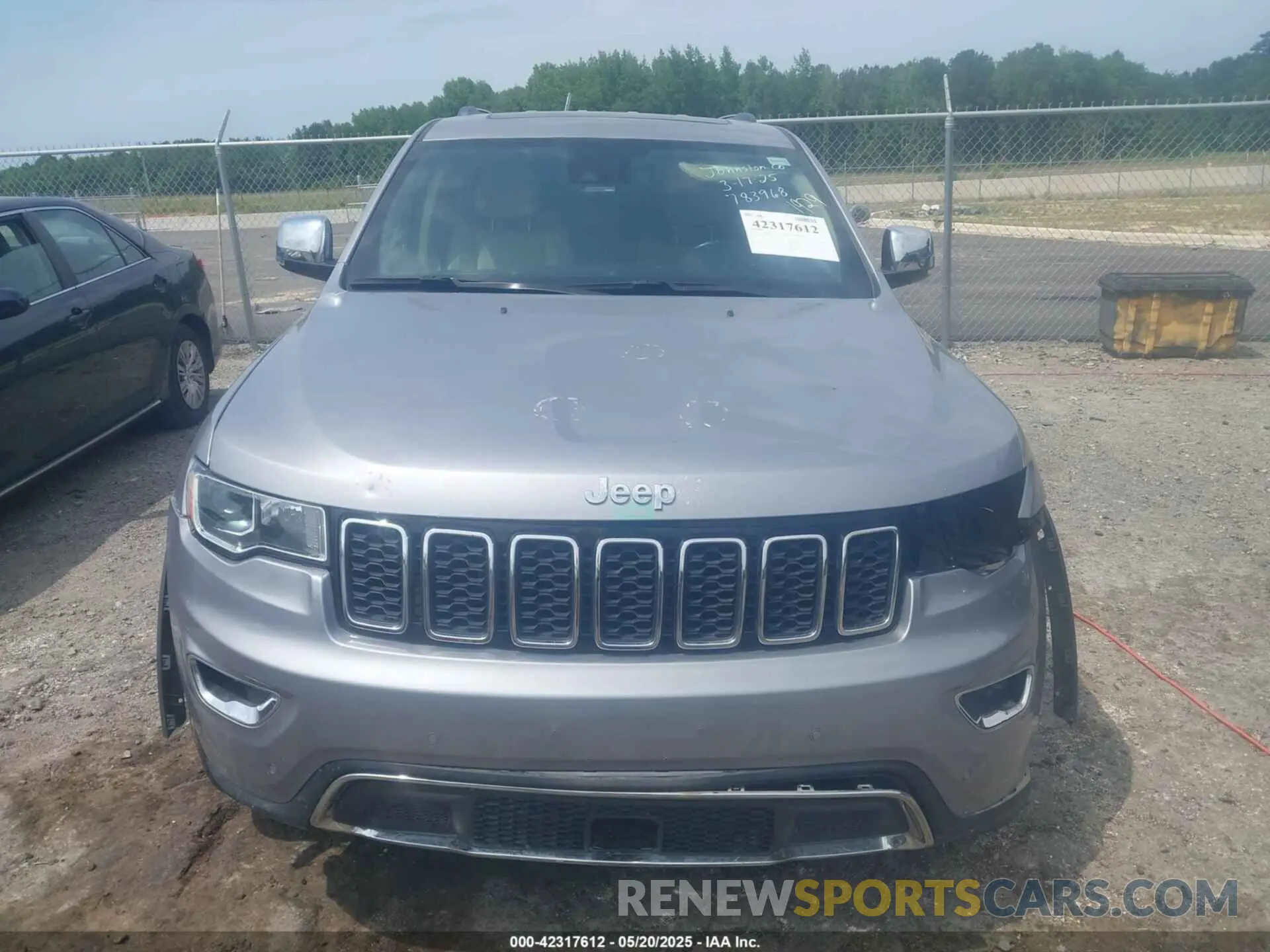 12 Photograph of a damaged car 1C4RJEBG4MC783968 JEEP GRAND CHEROKEE 2021