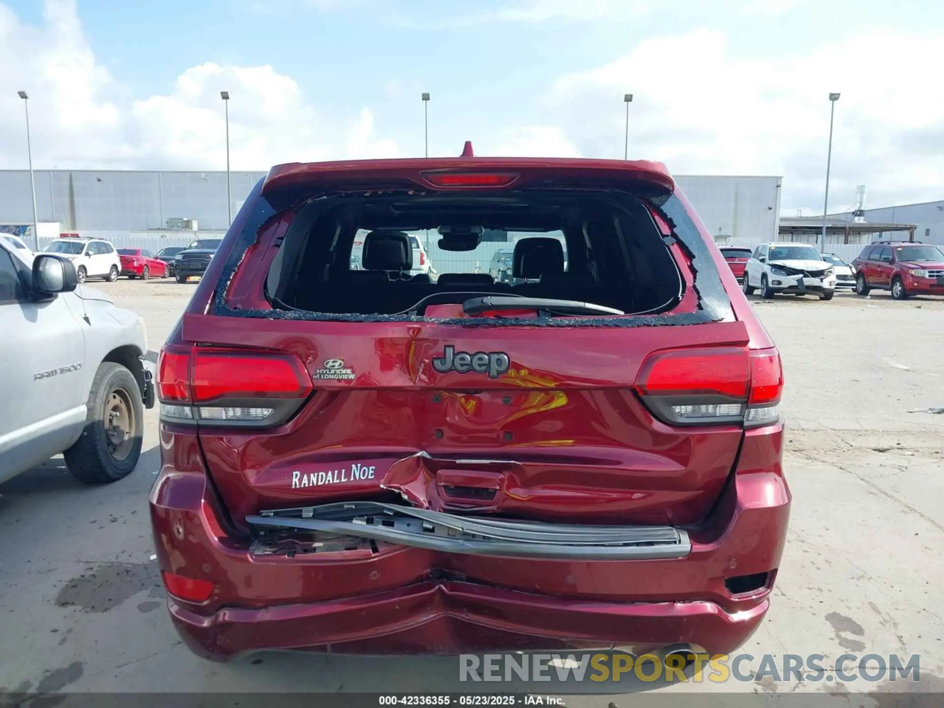 6 Photograph of a damaged car 1C4RJEBG6MC783440 JEEP GRAND CHEROKEE 2021