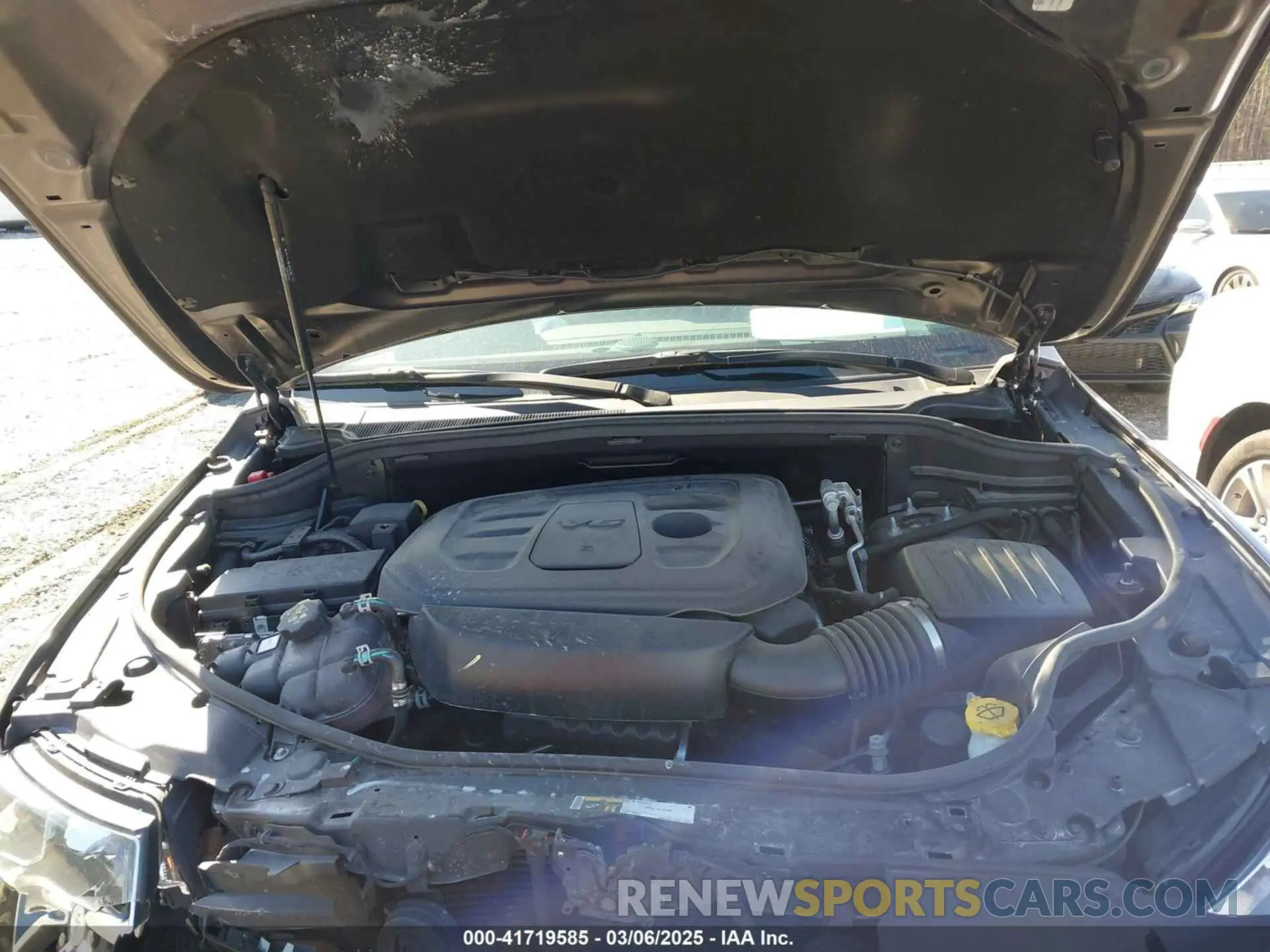 10 Photograph of a damaged car 1C4RJEBGXMC623755 JEEP GRAND CHEROKEE 2021