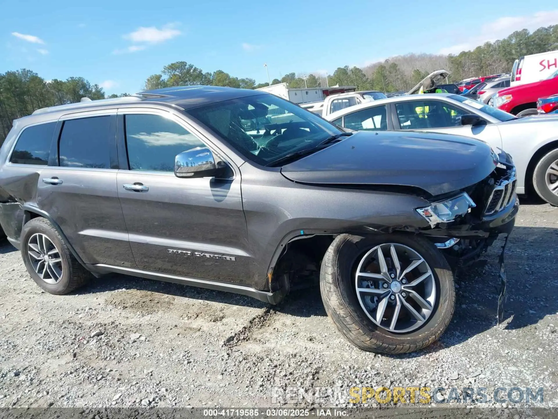 12 Photograph of a damaged car 1C4RJEBGXMC623755 JEEP GRAND CHEROKEE 2021