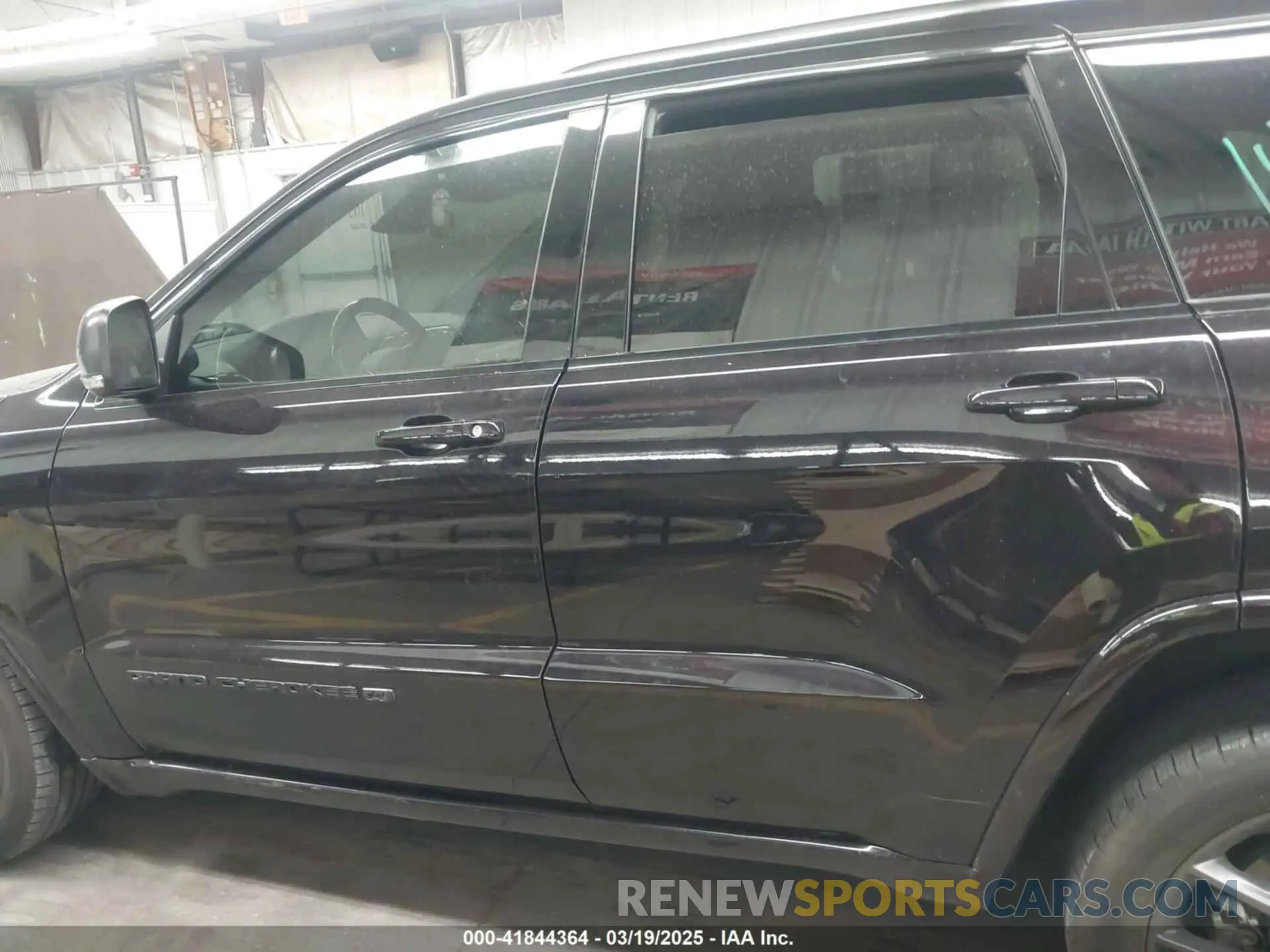 15 Photograph of a damaged car 1C4RJEBGXMC760324 JEEP GRAND CHEROKEE 2021