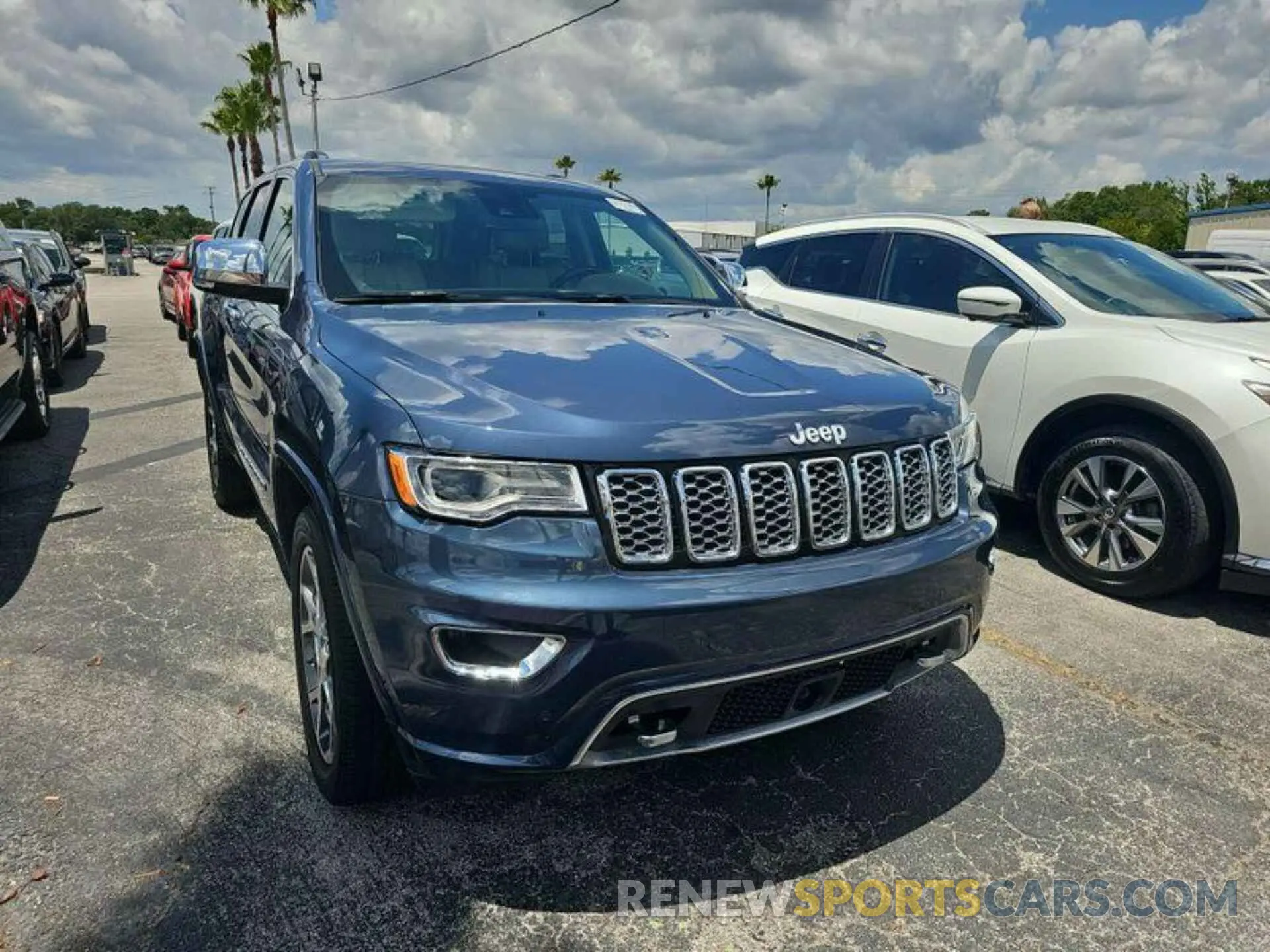 11 Photograph of a damaged car 1C4RJECG4MC511063 JEEP GRAND CHEROKEE 2021