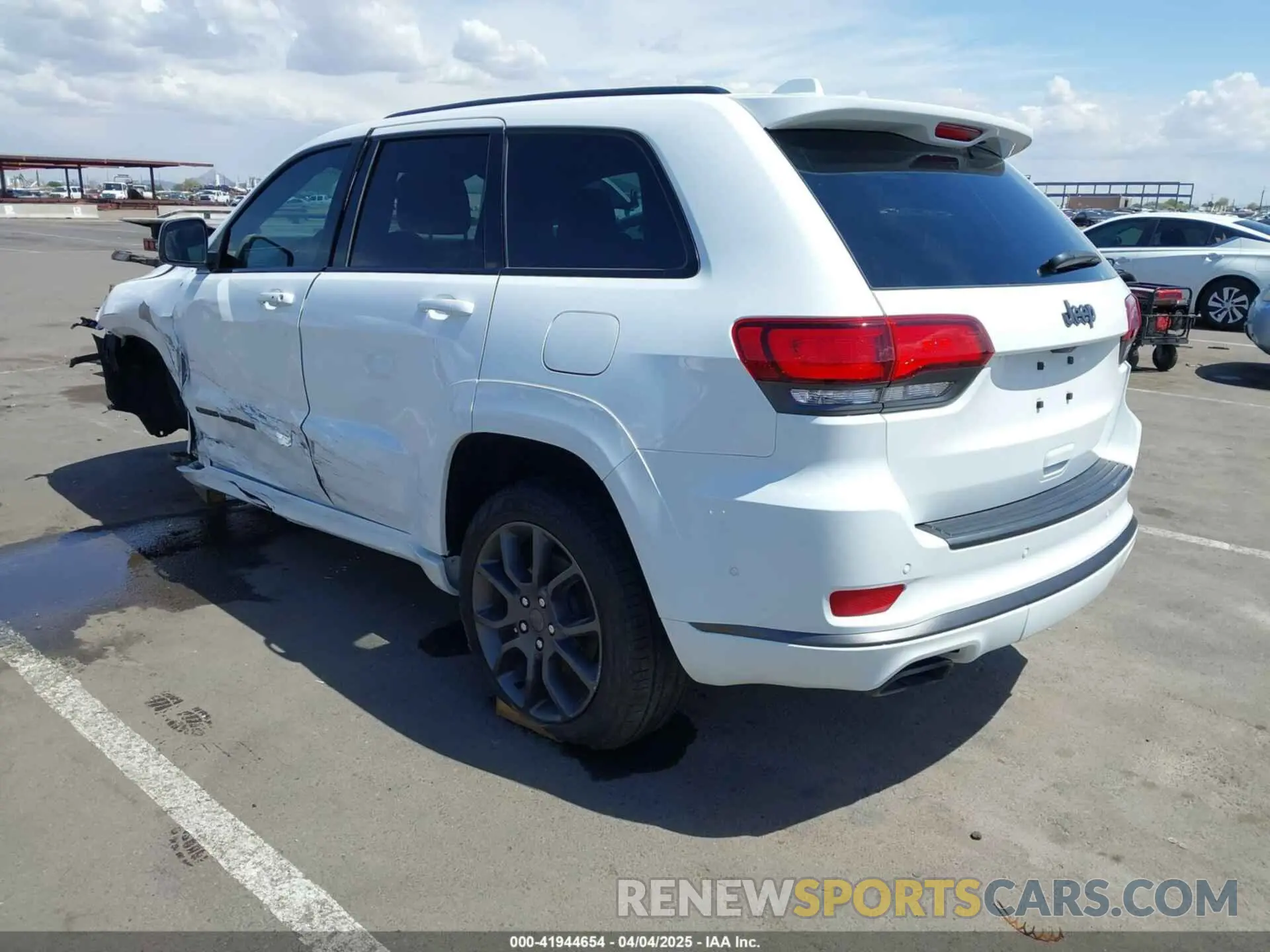 3 Photograph of a damaged car 1C4RJECG9MC712408 JEEP GRAND CHEROKEE 2021