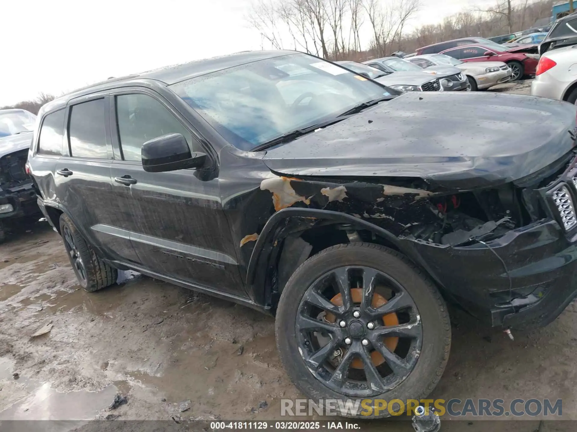 14 Photograph of a damaged car 1C4RJFAG0MC780315 JEEP GRAND CHEROKEE 2021