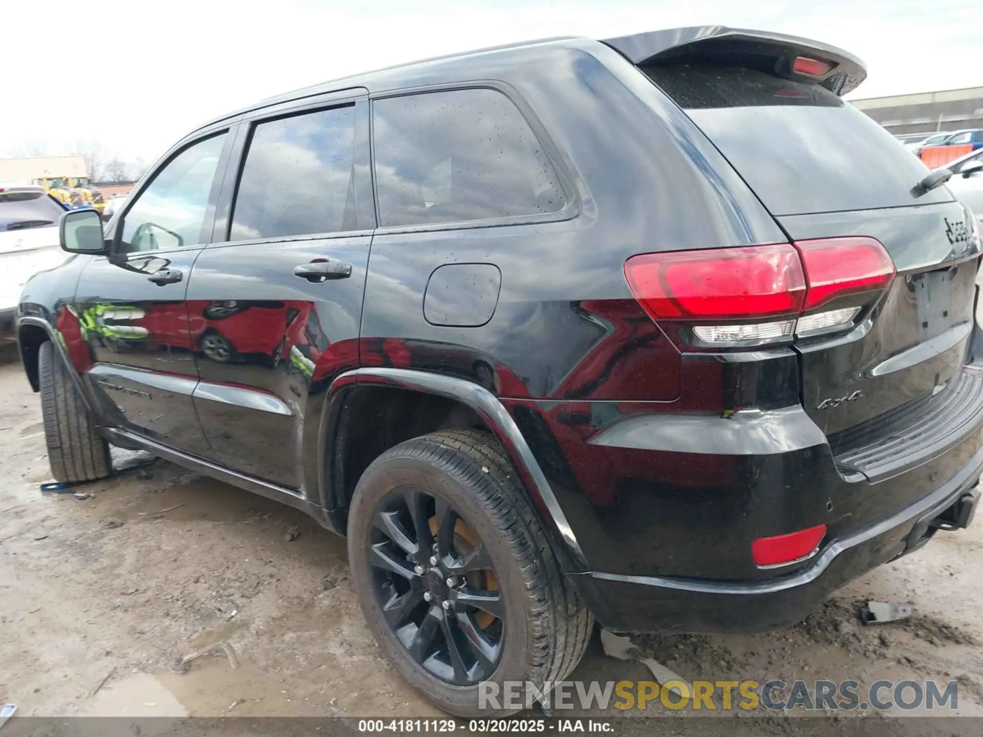 15 Photograph of a damaged car 1C4RJFAG0MC780315 JEEP GRAND CHEROKEE 2021