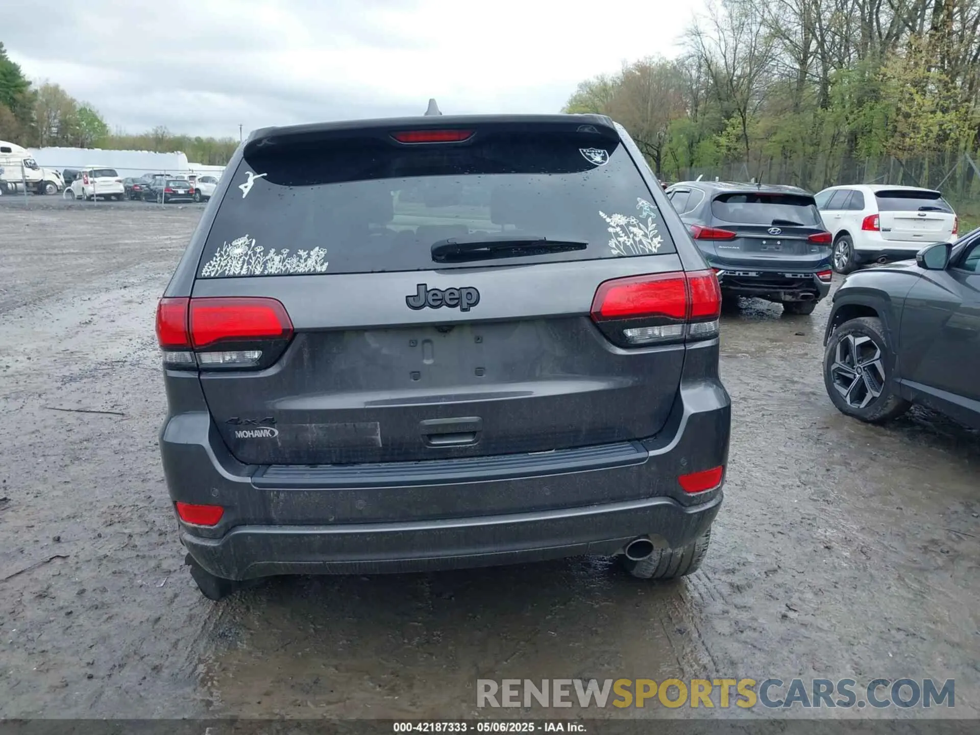 15 Photograph of a damaged car 1C4RJFAG1MC810633 JEEP GRAND CHEROKEE 2021