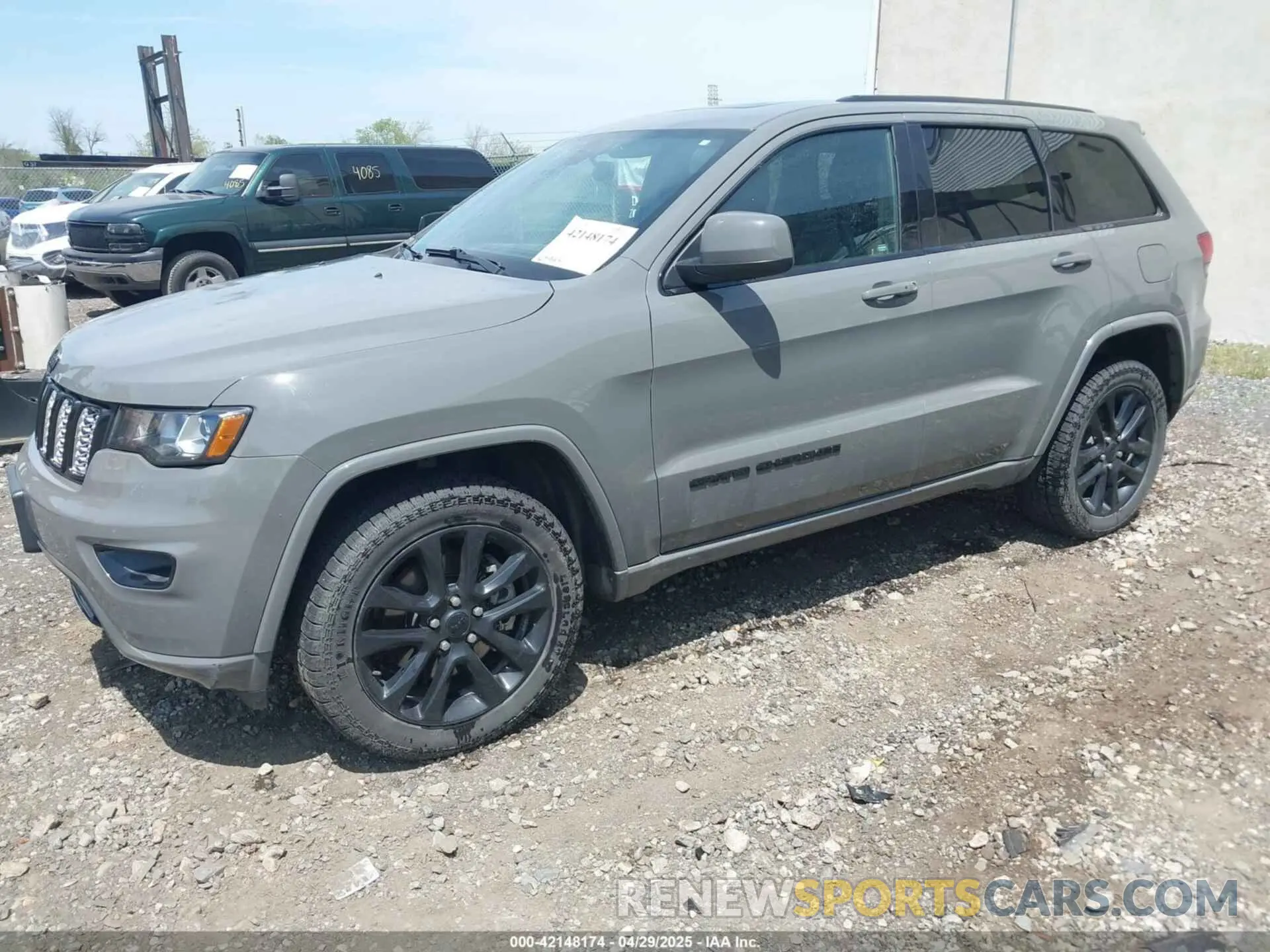 2 Photograph of a damaged car 1C4RJFAG5MC654581 JEEP GRAND CHEROKEE 2021