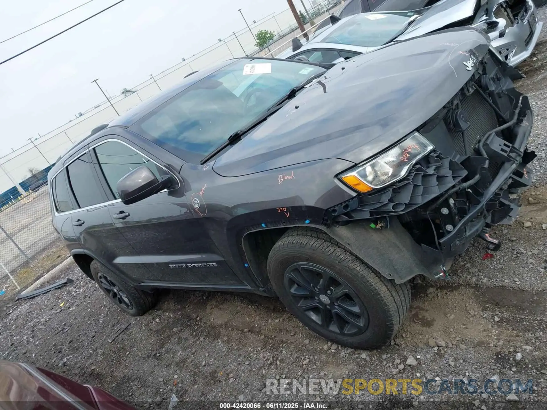13 Photograph of a damaged car 1C4RJFAG5MC691307 JEEP GRAND CHEROKEE 2021
