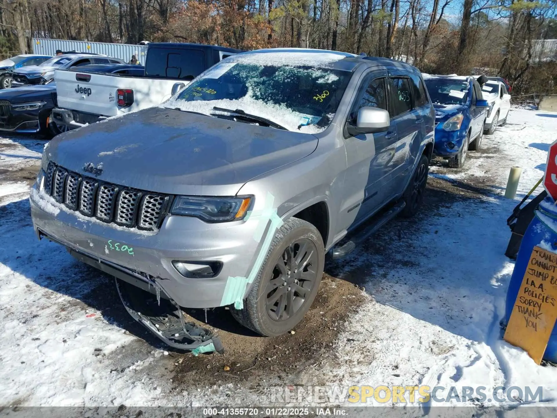 2 Photograph of a damaged car 1C4RJFAG6MC779413 JEEP GRAND CHEROKEE 2021