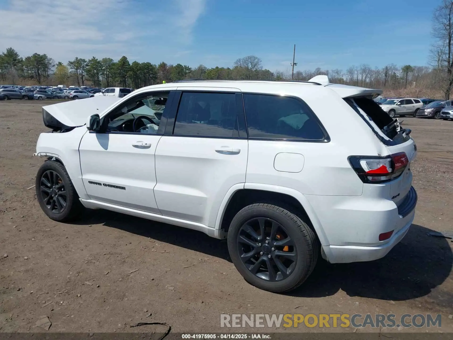 14 Photograph of a damaged car 1C4RJFAG7MC776309 JEEP GRAND CHEROKEE 2021