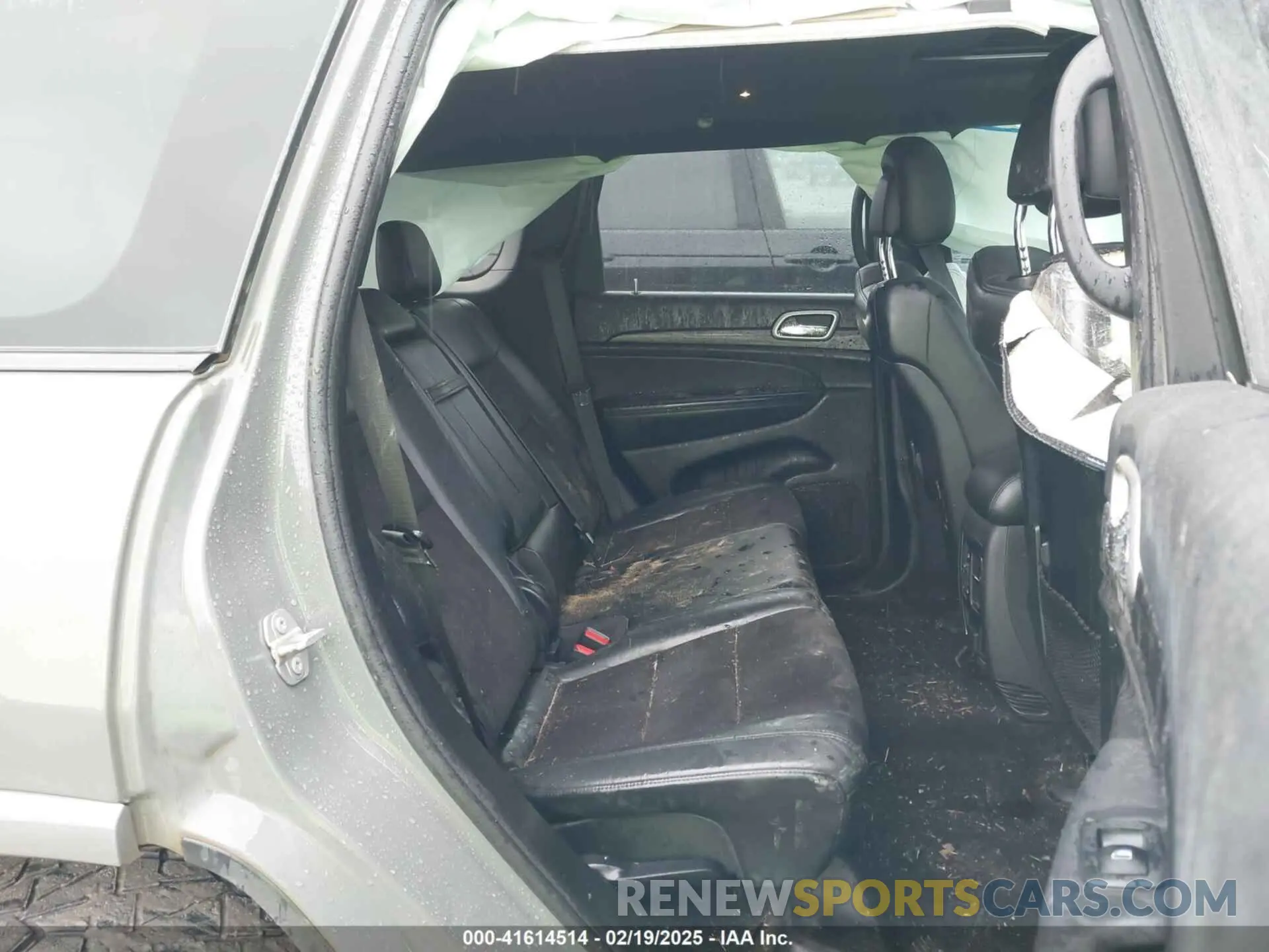 8 Photograph of a damaged car 1C4RJFAG9MC590268 JEEP GRAND CHEROKEE 2021