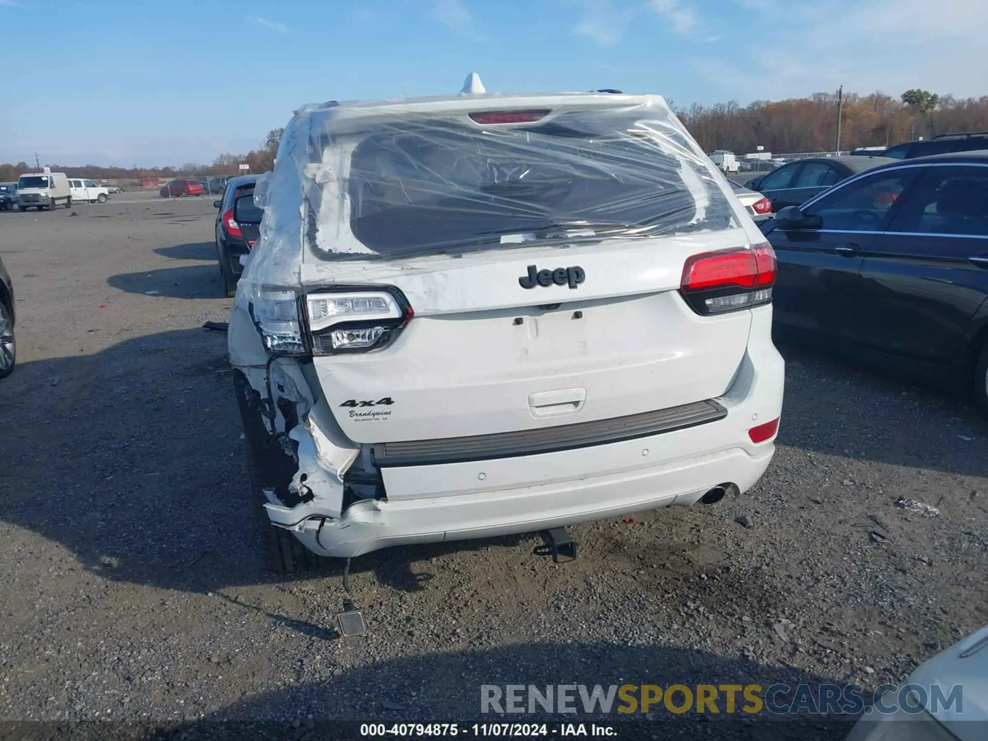 16 Photograph of a damaged car 1C4RJFAGXMC589548 JEEP GRAND CHEROKEE 2021