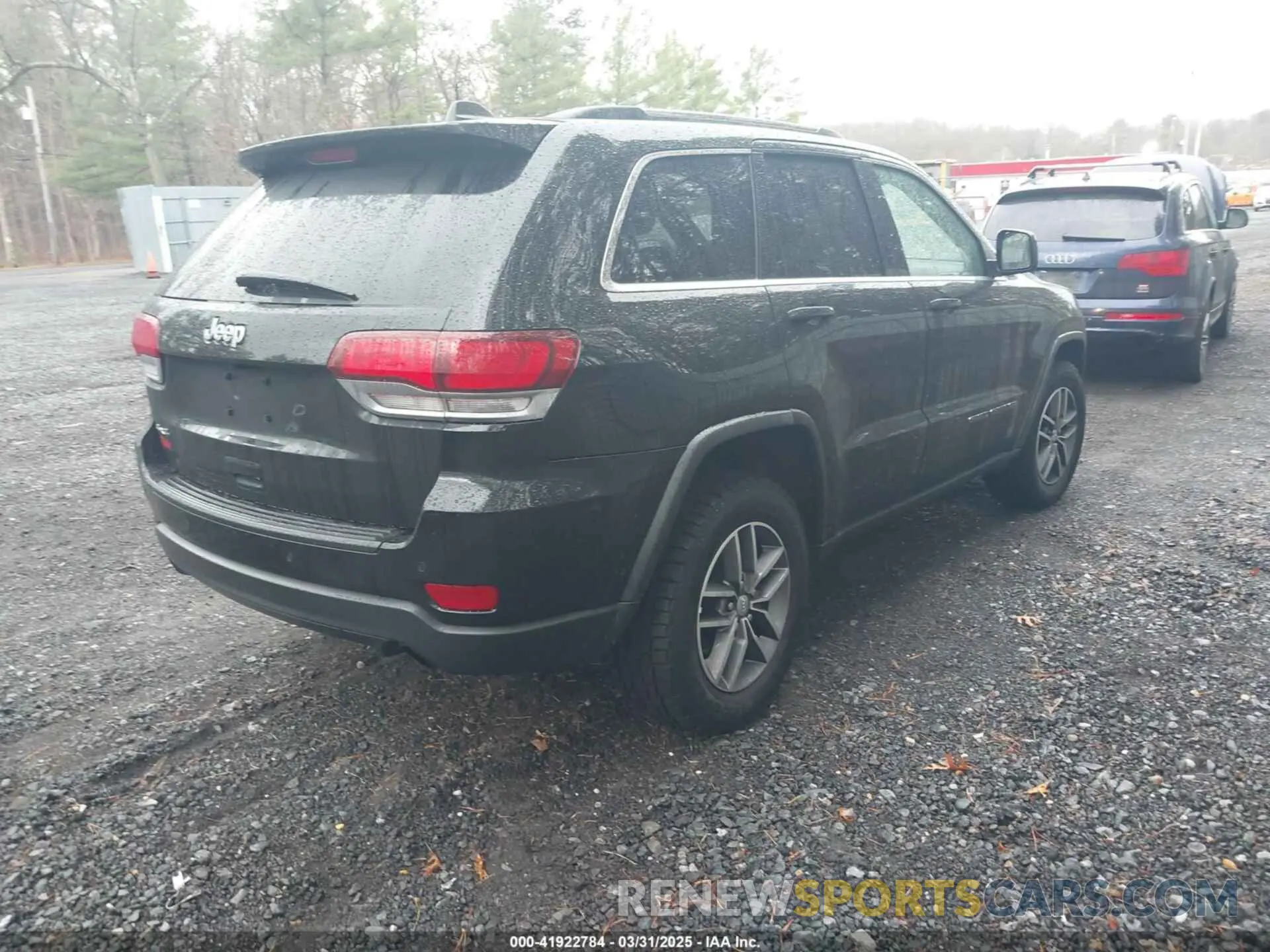 4 Photograph of a damaged car 1C4RJFAGXMC650672 JEEP GRAND CHEROKEE 2021