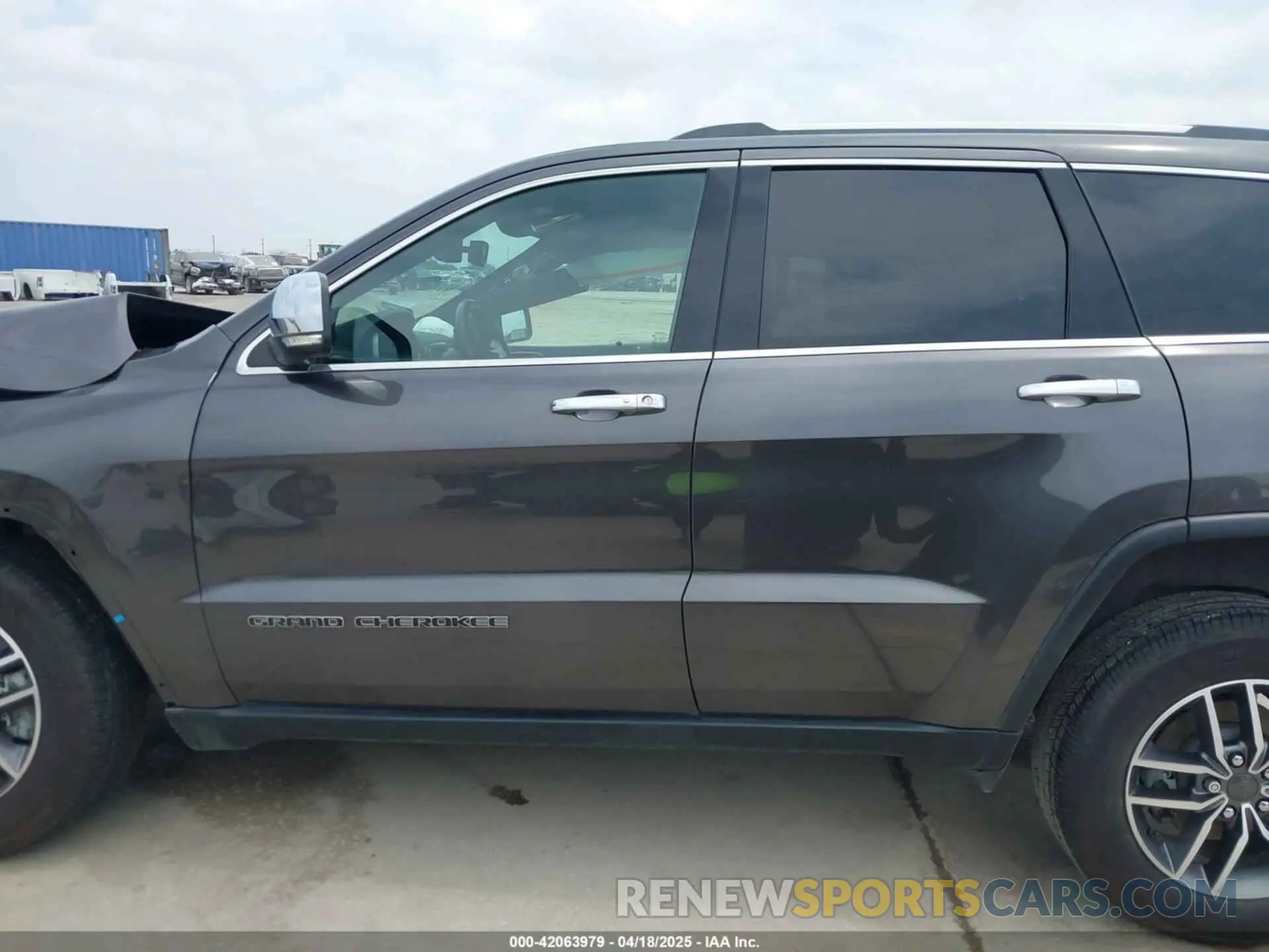 15 Photograph of a damaged car 1C4RJFBG0MC504148 JEEP GRAND CHEROKEE 2021